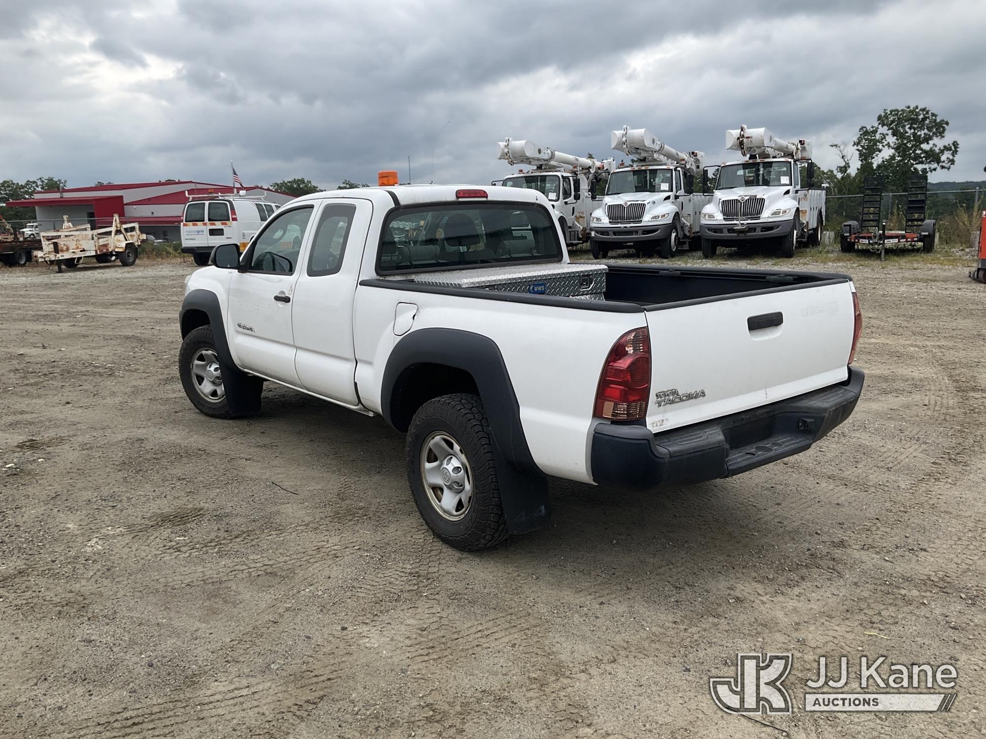 2014 Toyota TACOMA