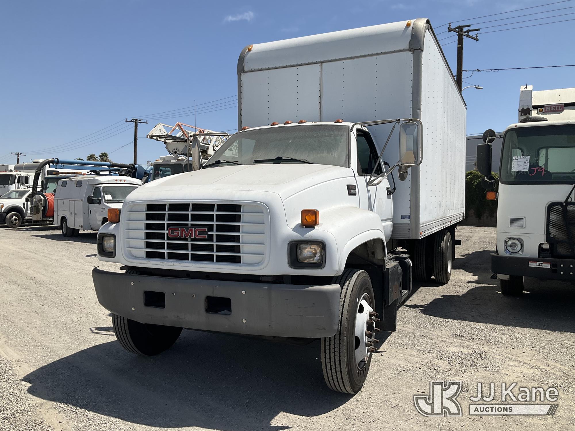 2002 GMC C6H042 Van Body Truck
