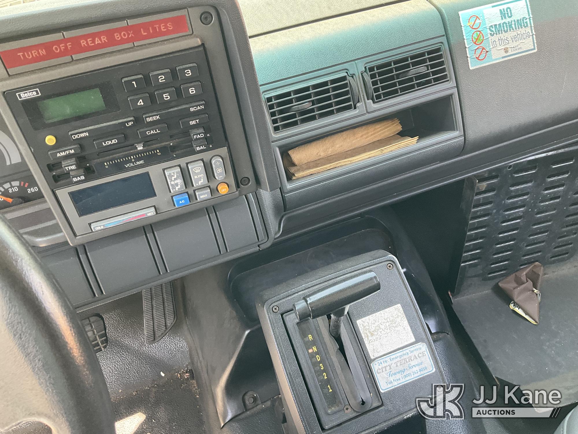 2002 GMC C6H042