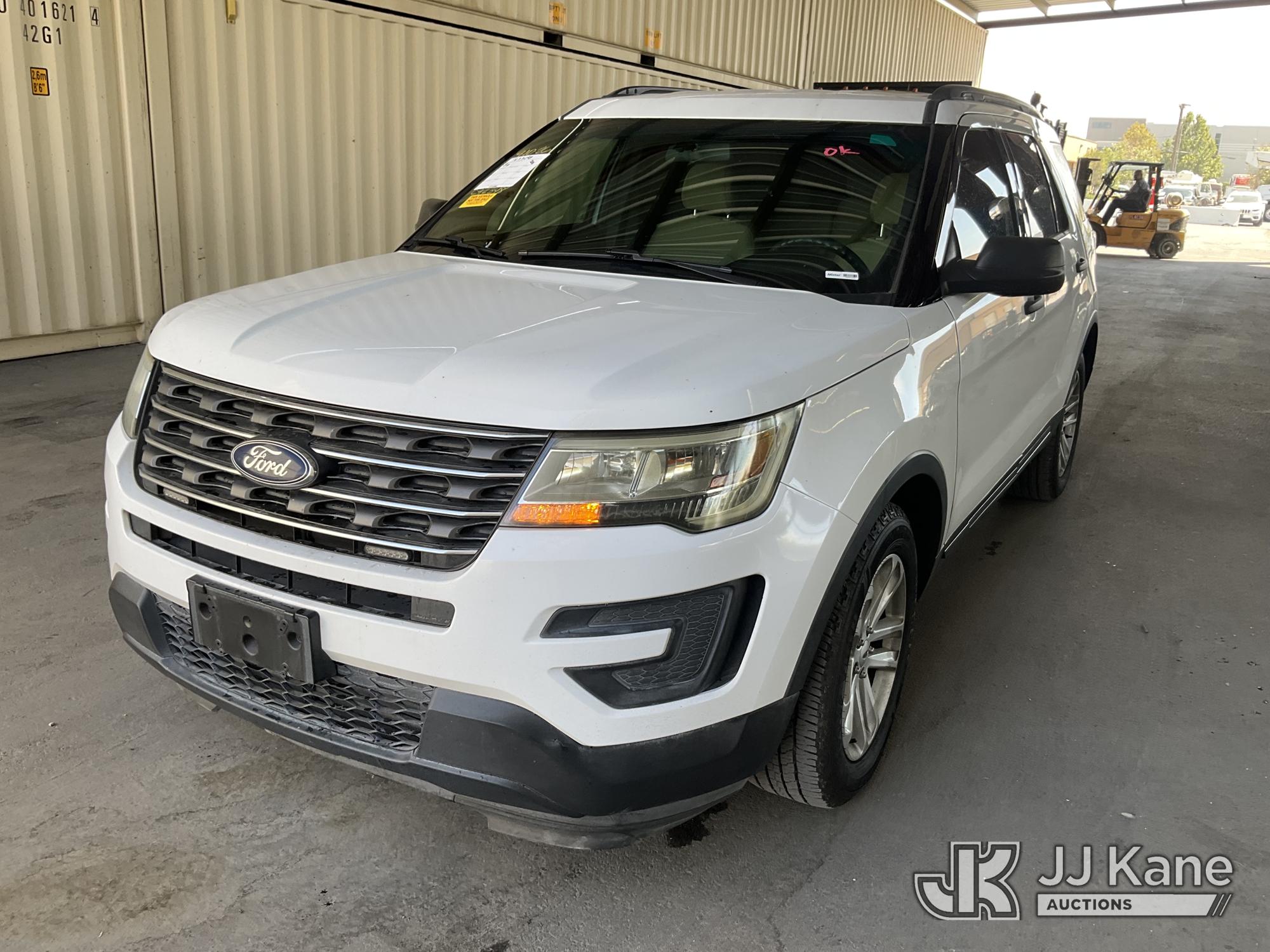 Photo of 2016 Ford Explorer