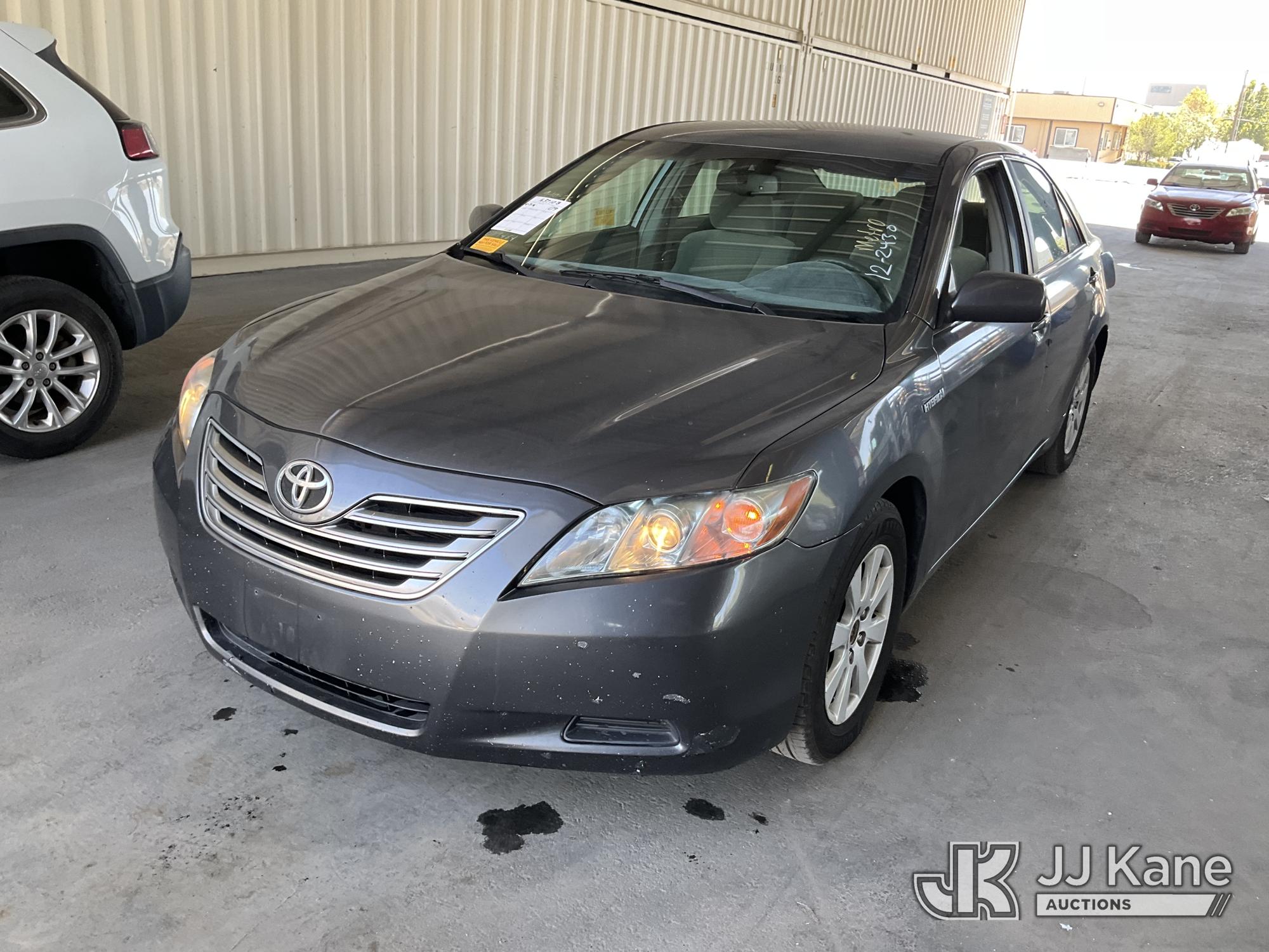 2009 Toyota Camry Hybrid Sedan 4-Door Sedan