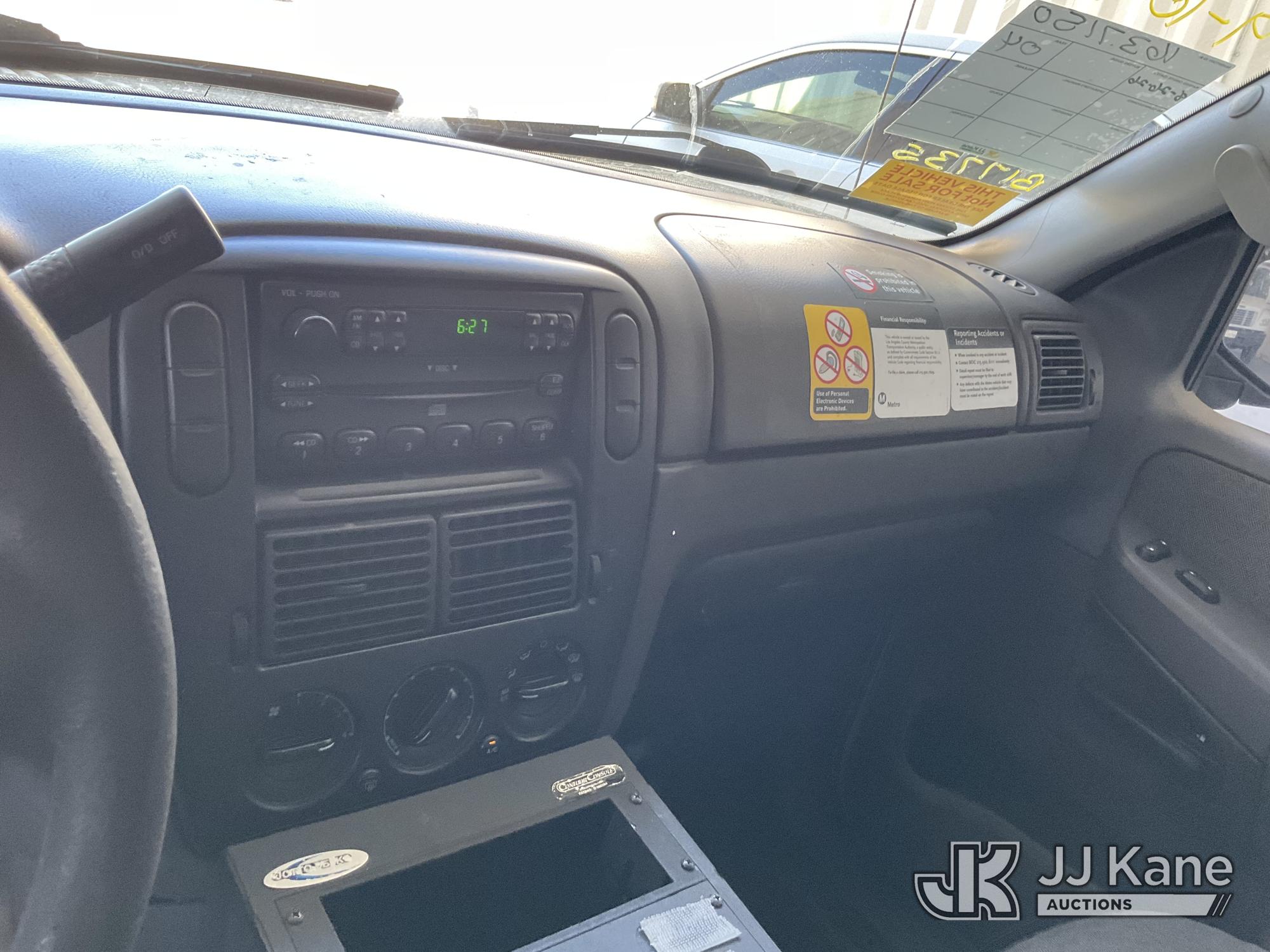 2004 Ford Explorer