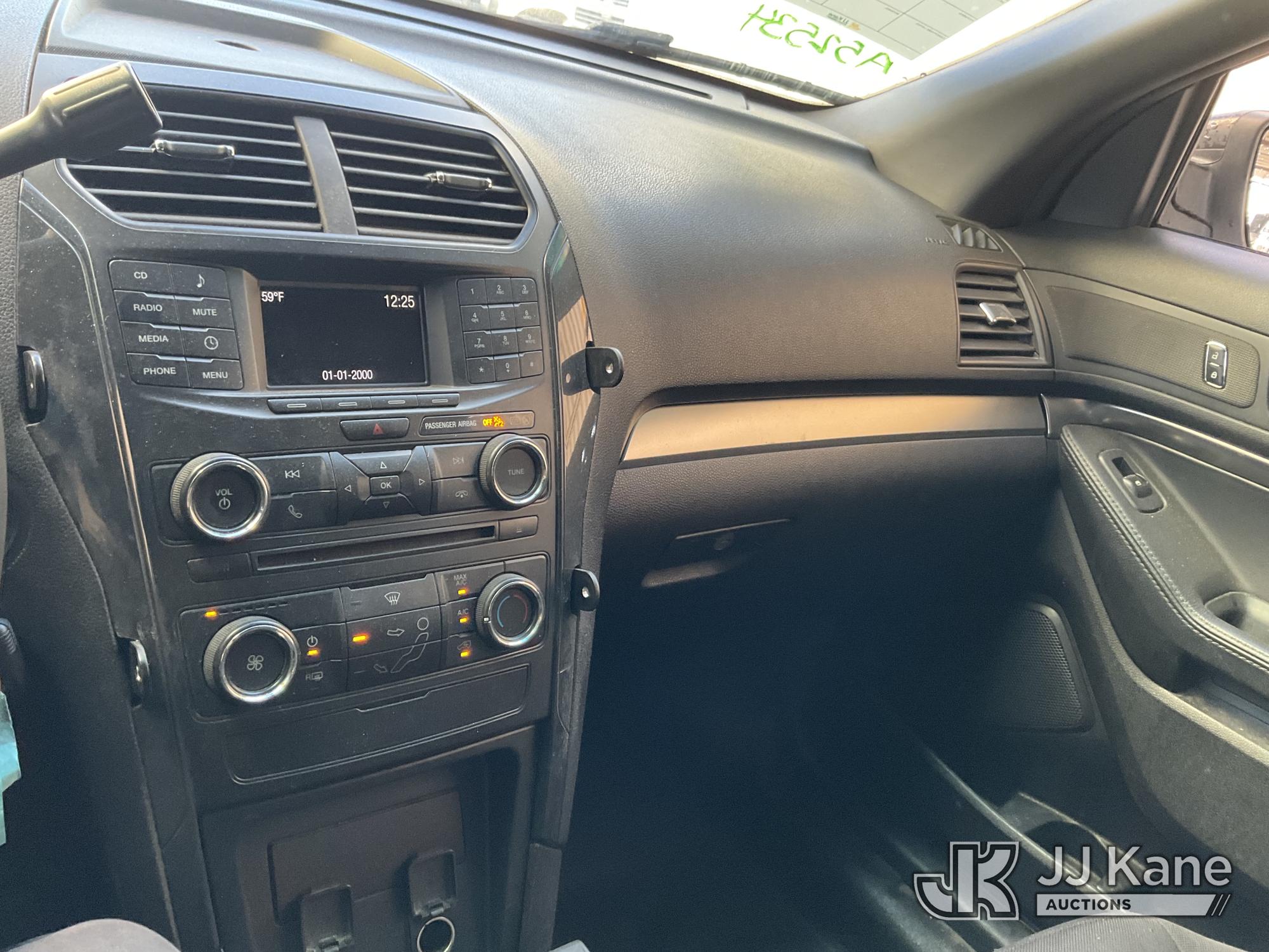 2016 Ford Explorer
