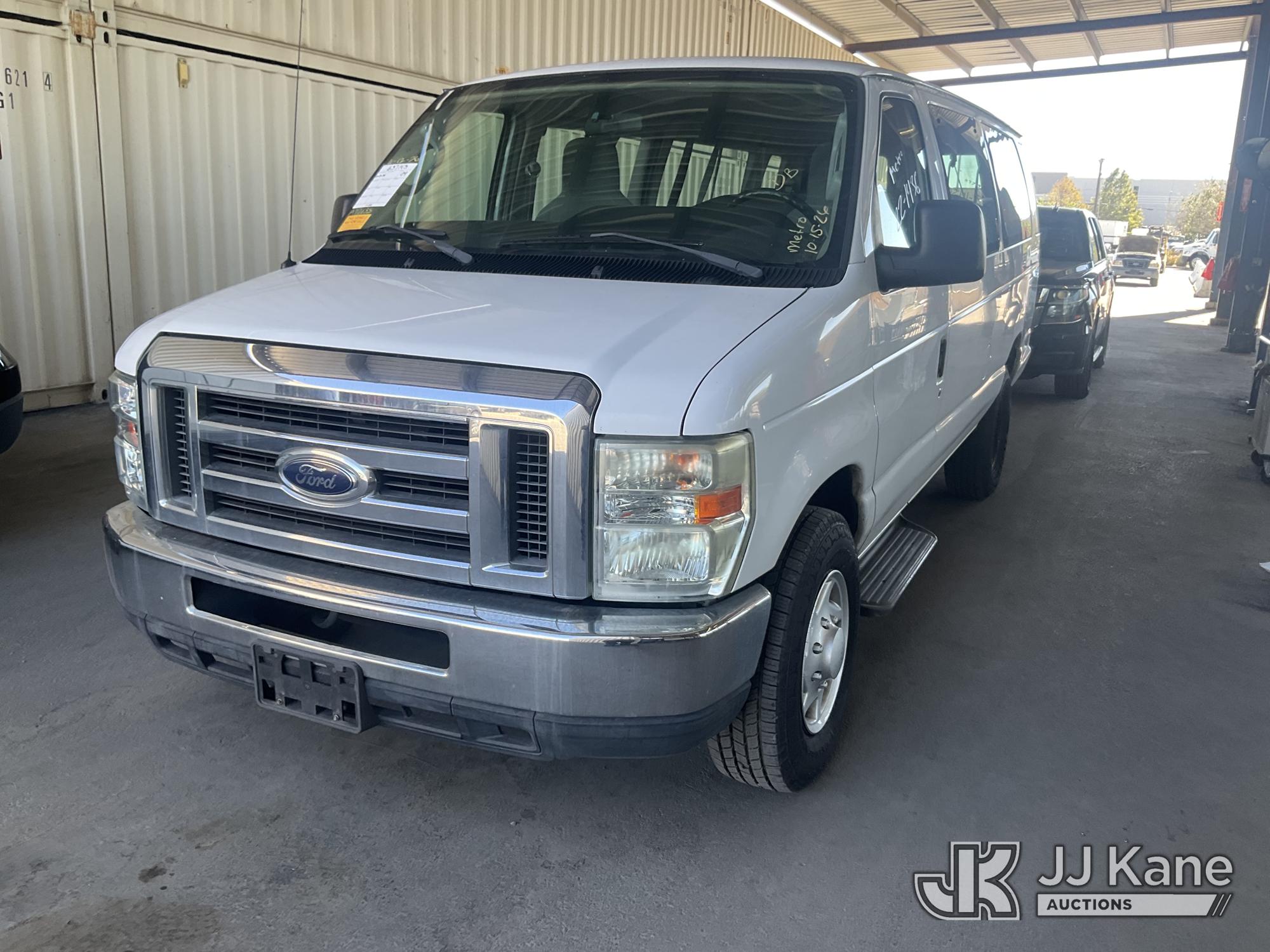 2009 Ford Econoline Passenger Van (1637143)