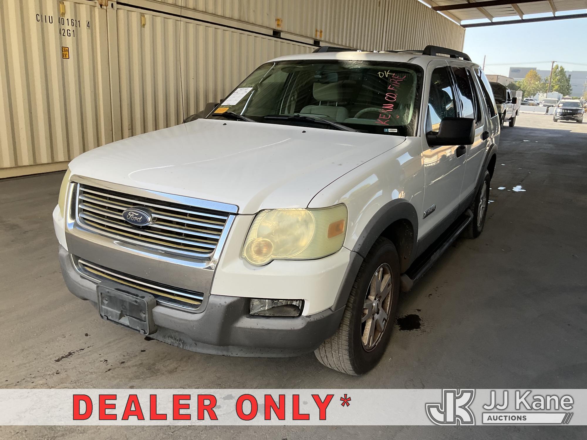 2006 Ford Explorer XLT 4.0L 4-Door Sport Utility Vehicle