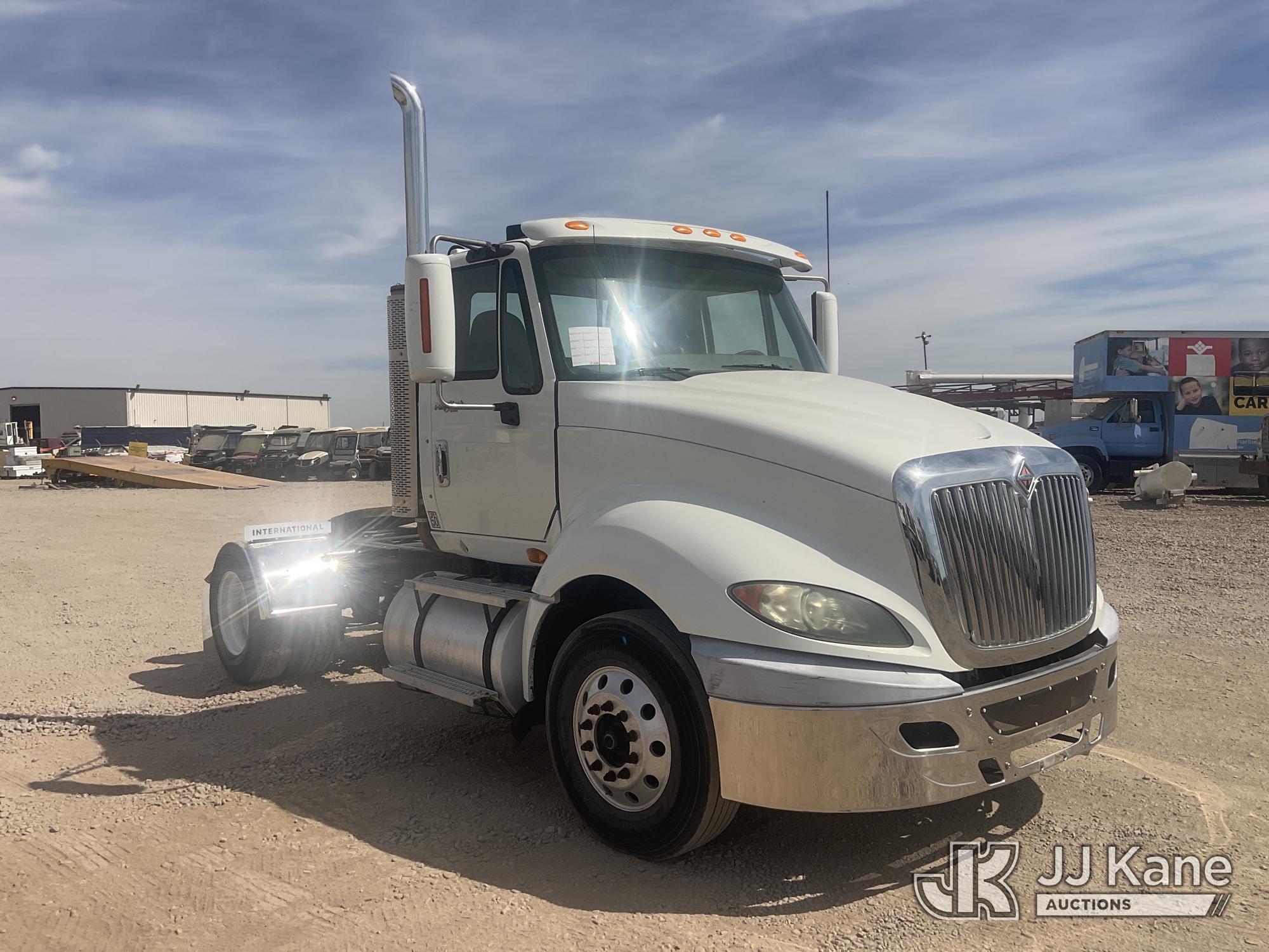 2012 International PROSTAR LA687