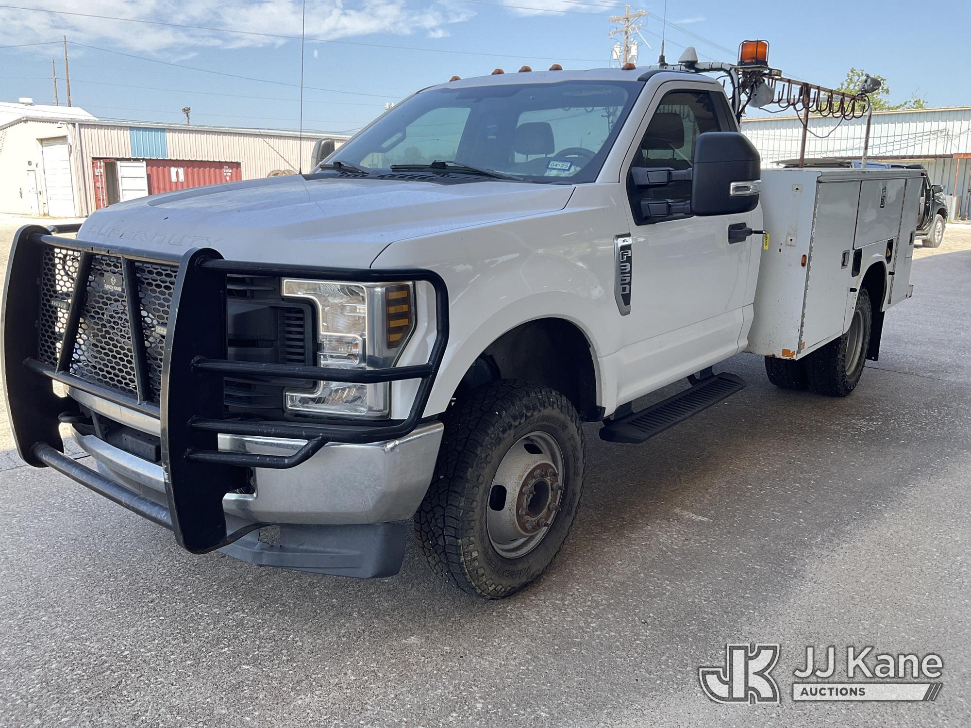 Photo of 2018 Ford F-350 SD