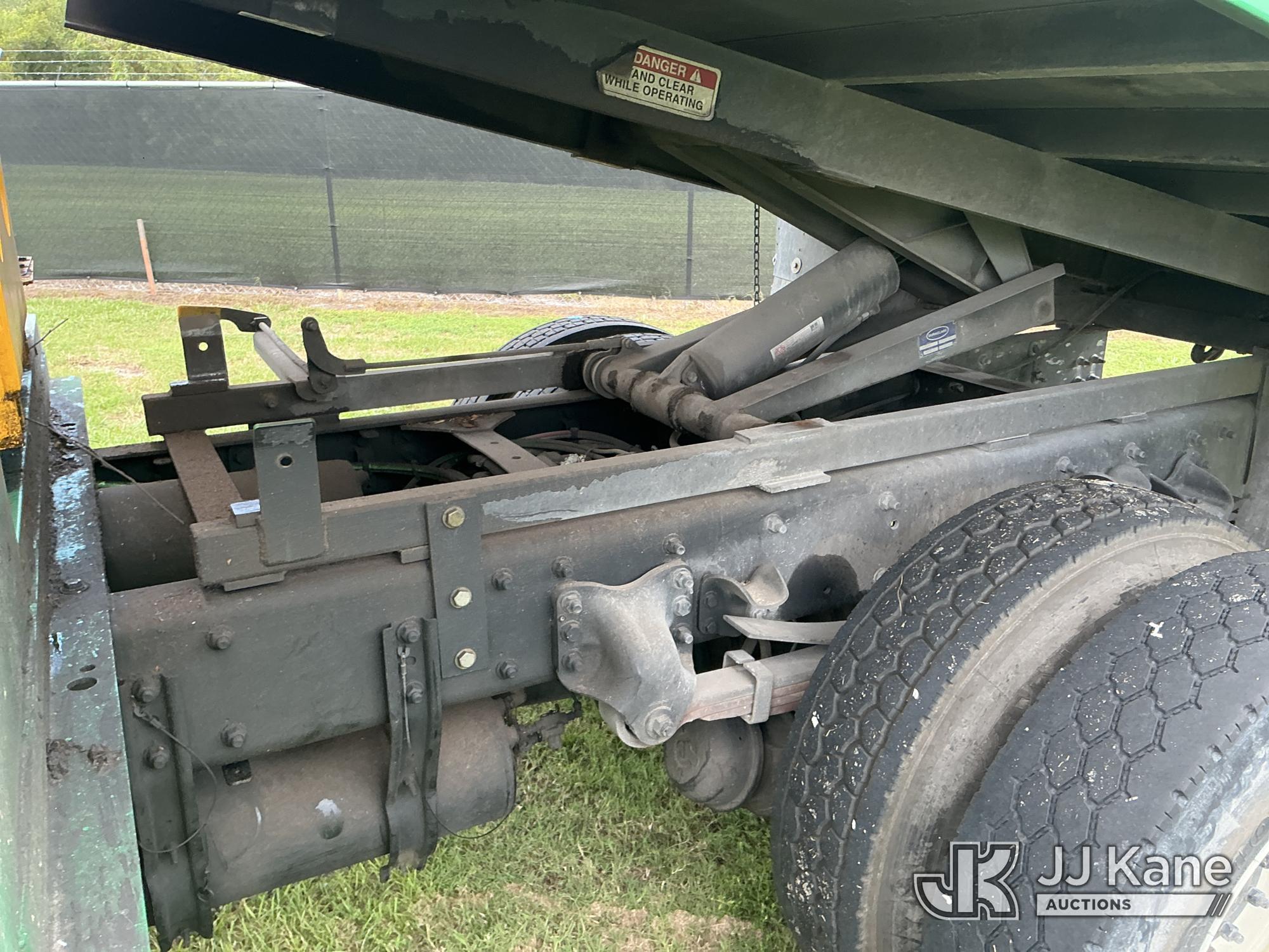 2018 Freightliner M2 106