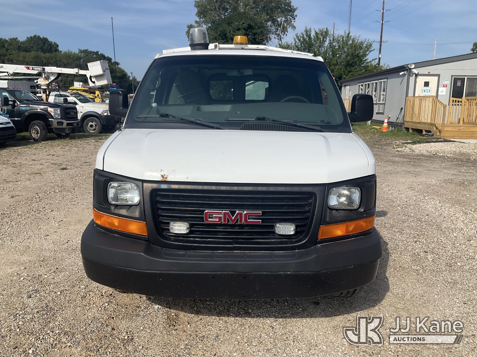2013 GMC SAVANA G3500