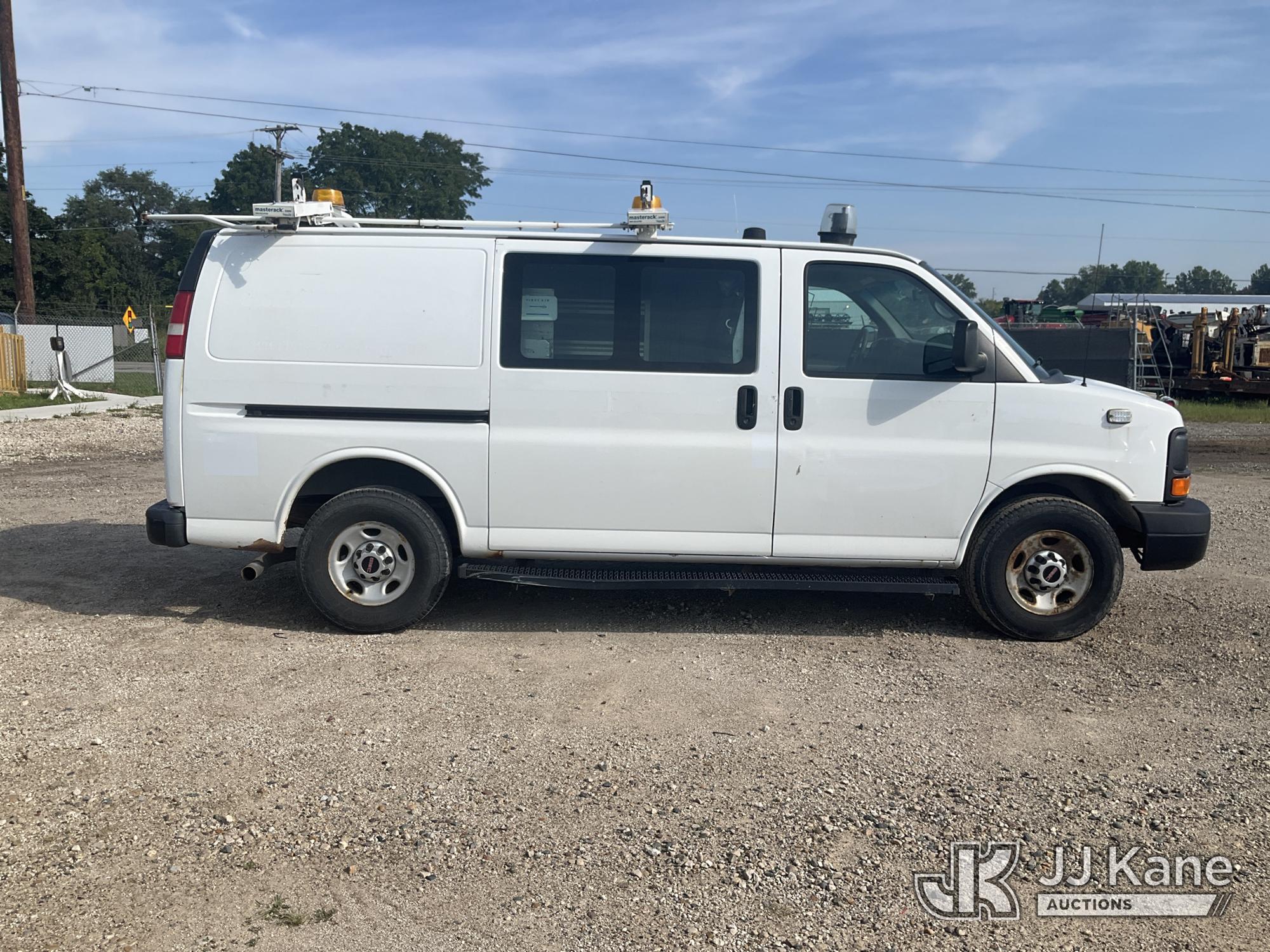 2013 GMC SAVANA G3500