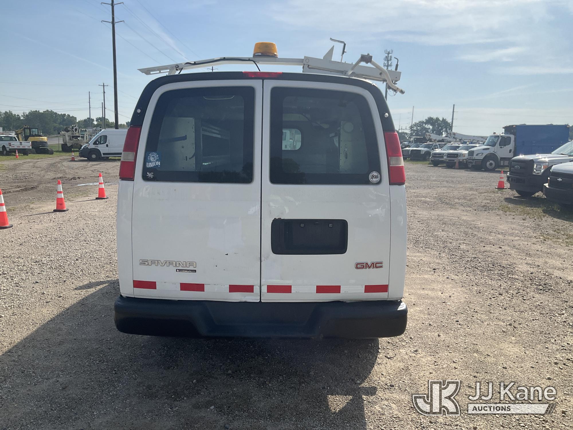 2013 GMC SAVANA G3500