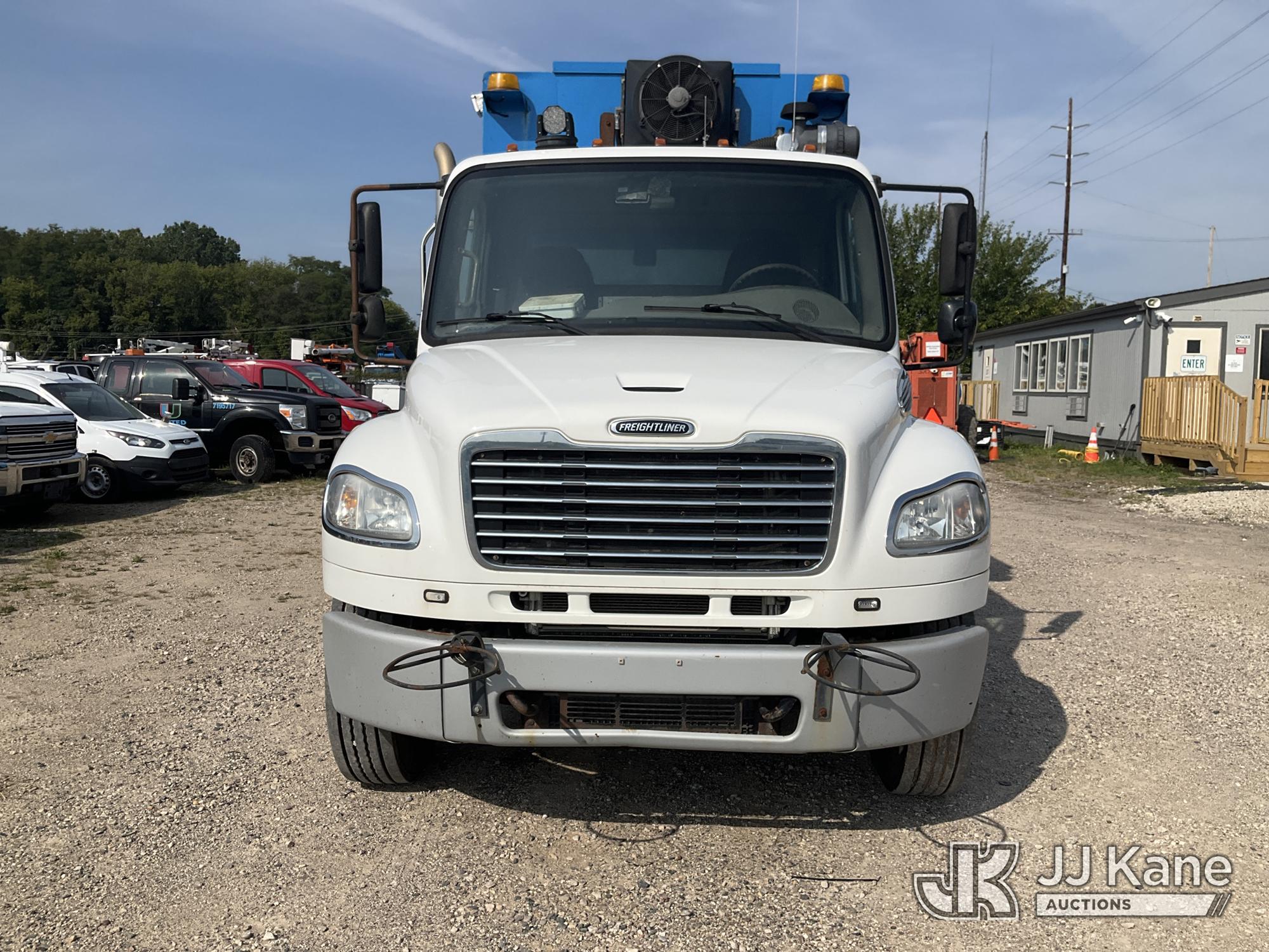 2014 Freightliner M2 106