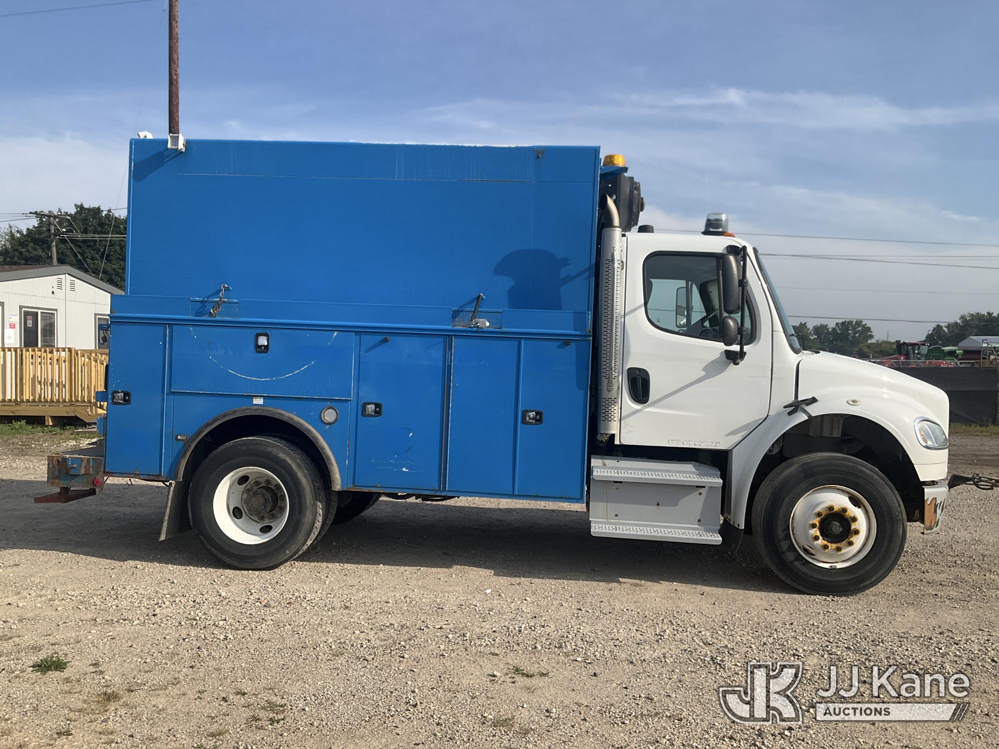 2015 Freightliner M2 106