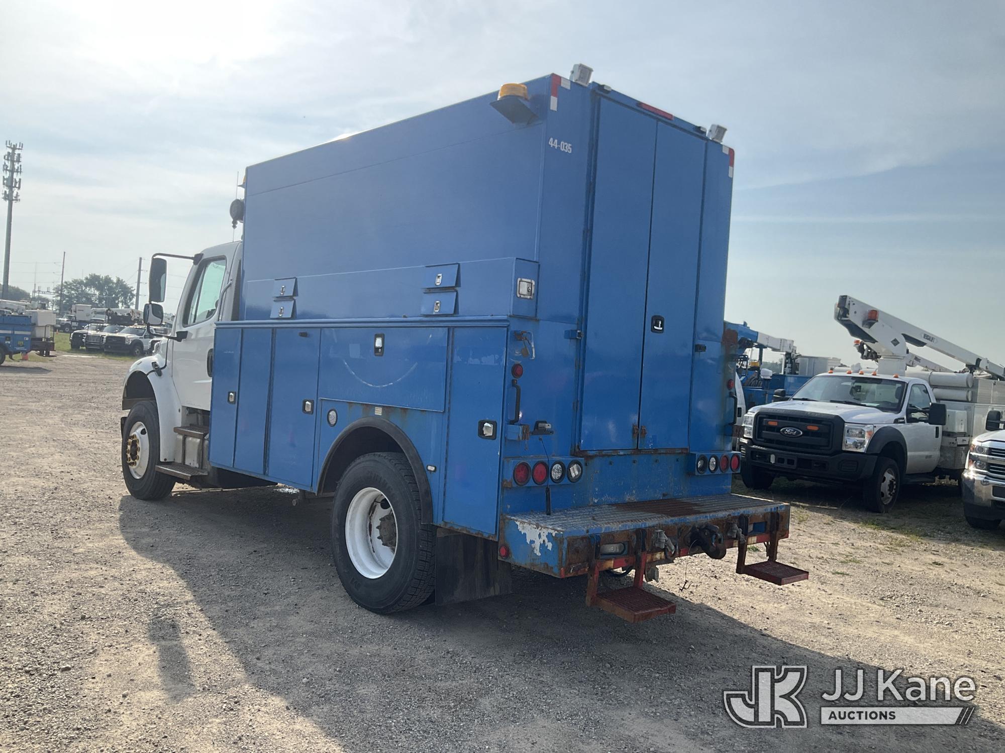 2015 Freightliner M2 106