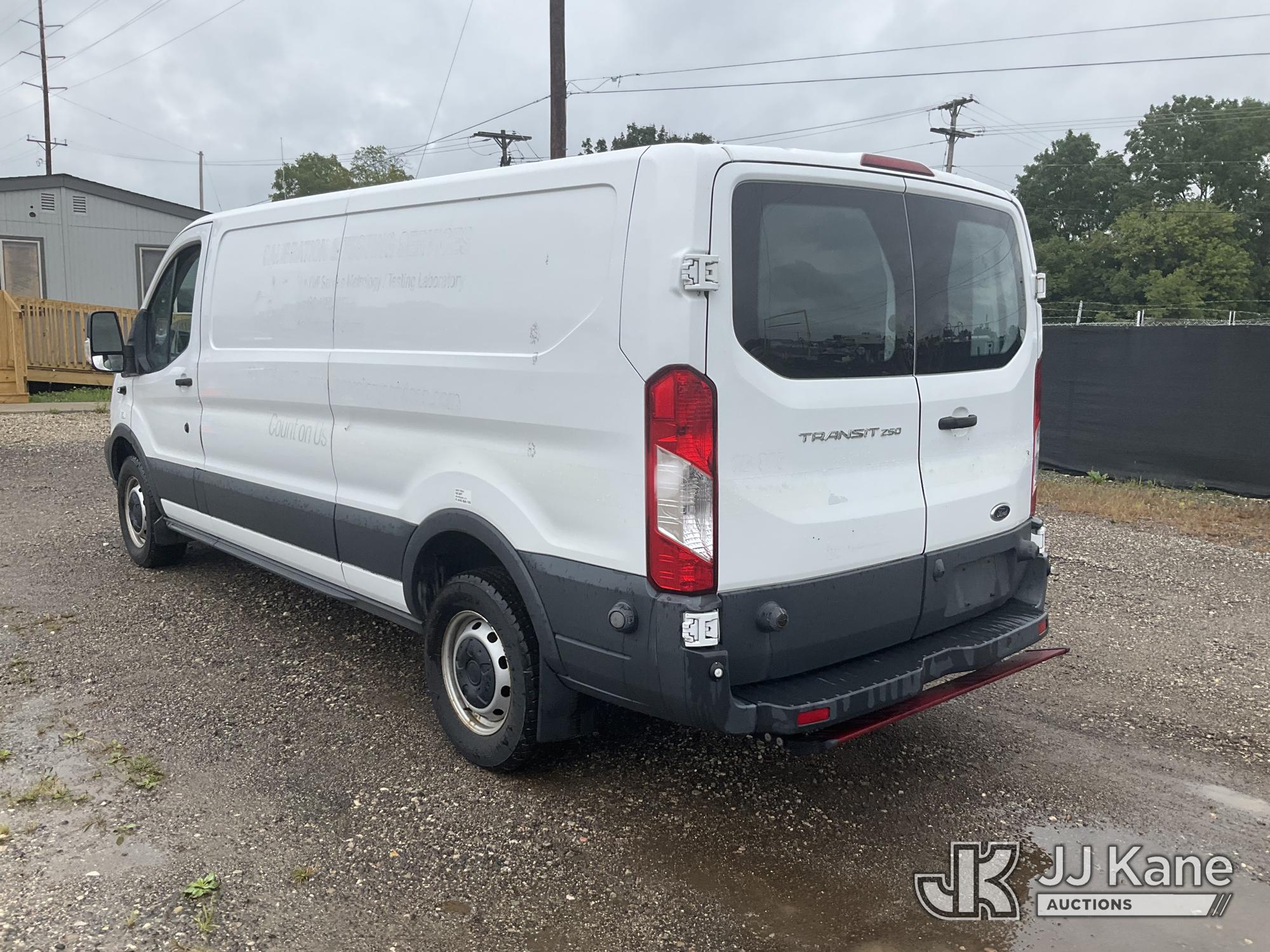 2016 Ford TRANSIT