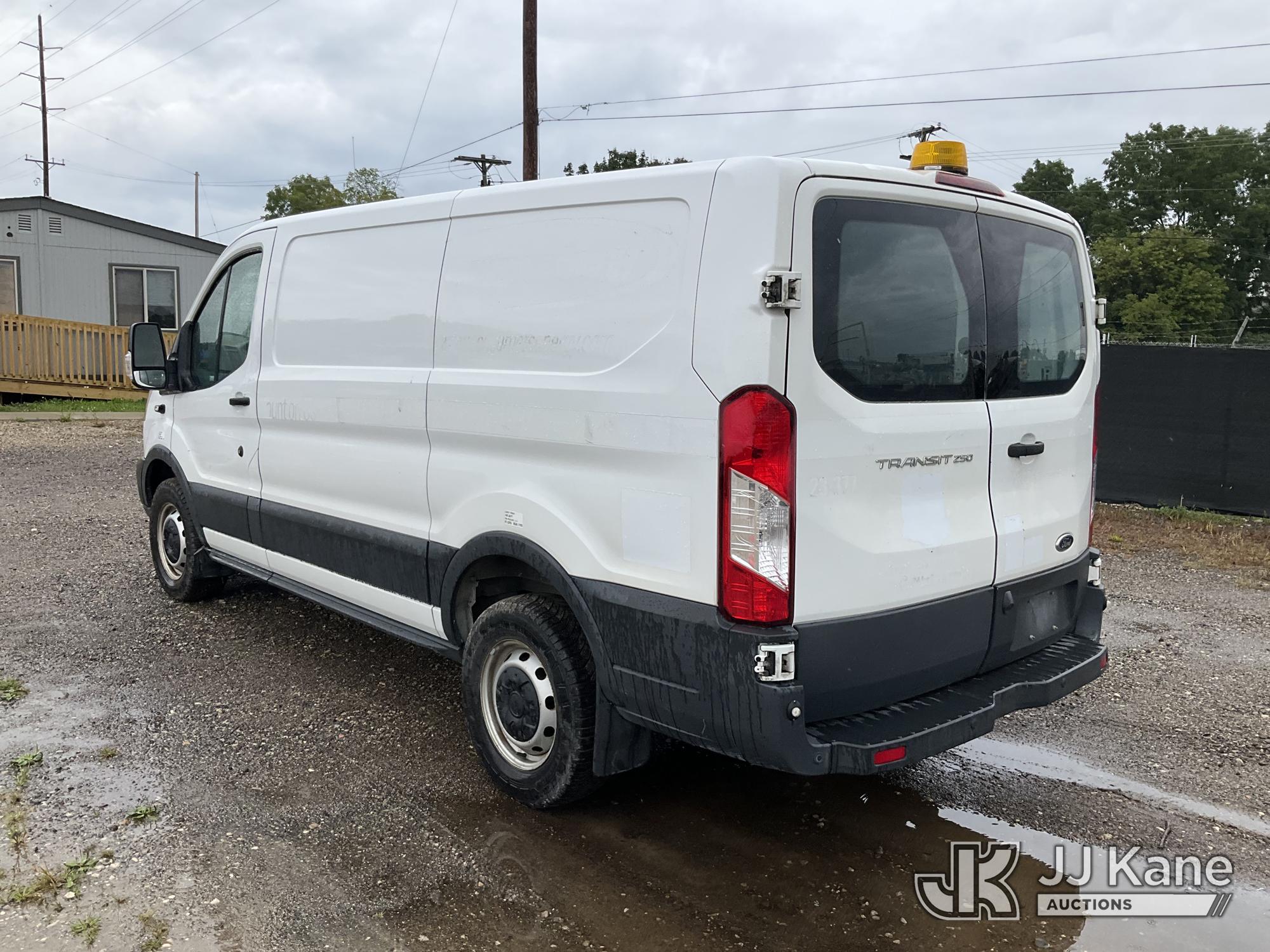 2017 Ford TRANSIT