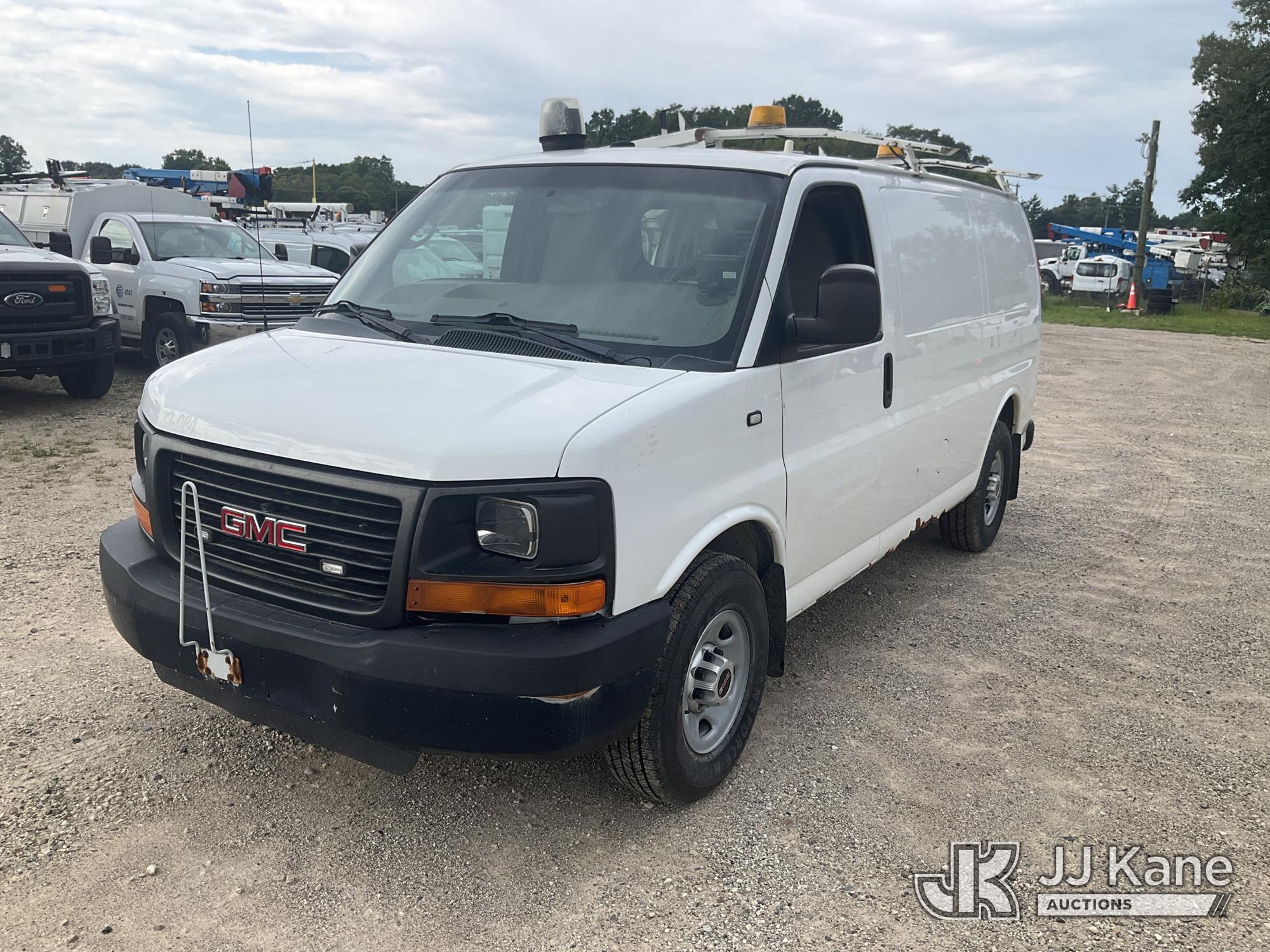 Photo of 2014 GMC Savana G3500