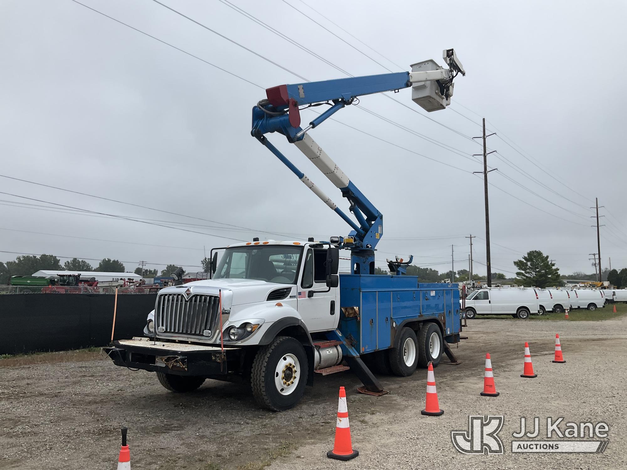 Photo of 2015 International 7400