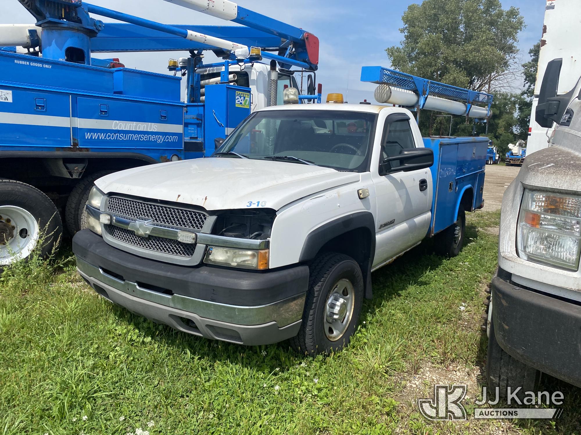 Photo of 2003 Chevrolet Silverado 2500HD