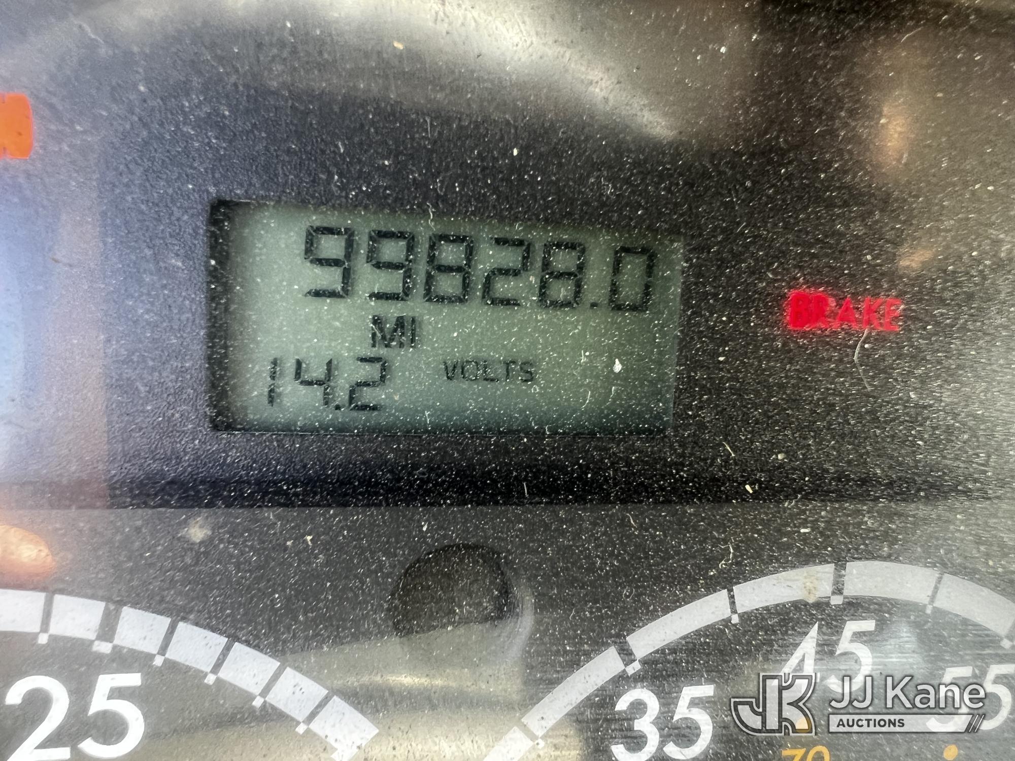 2015 Freightliner M2 106 4X4