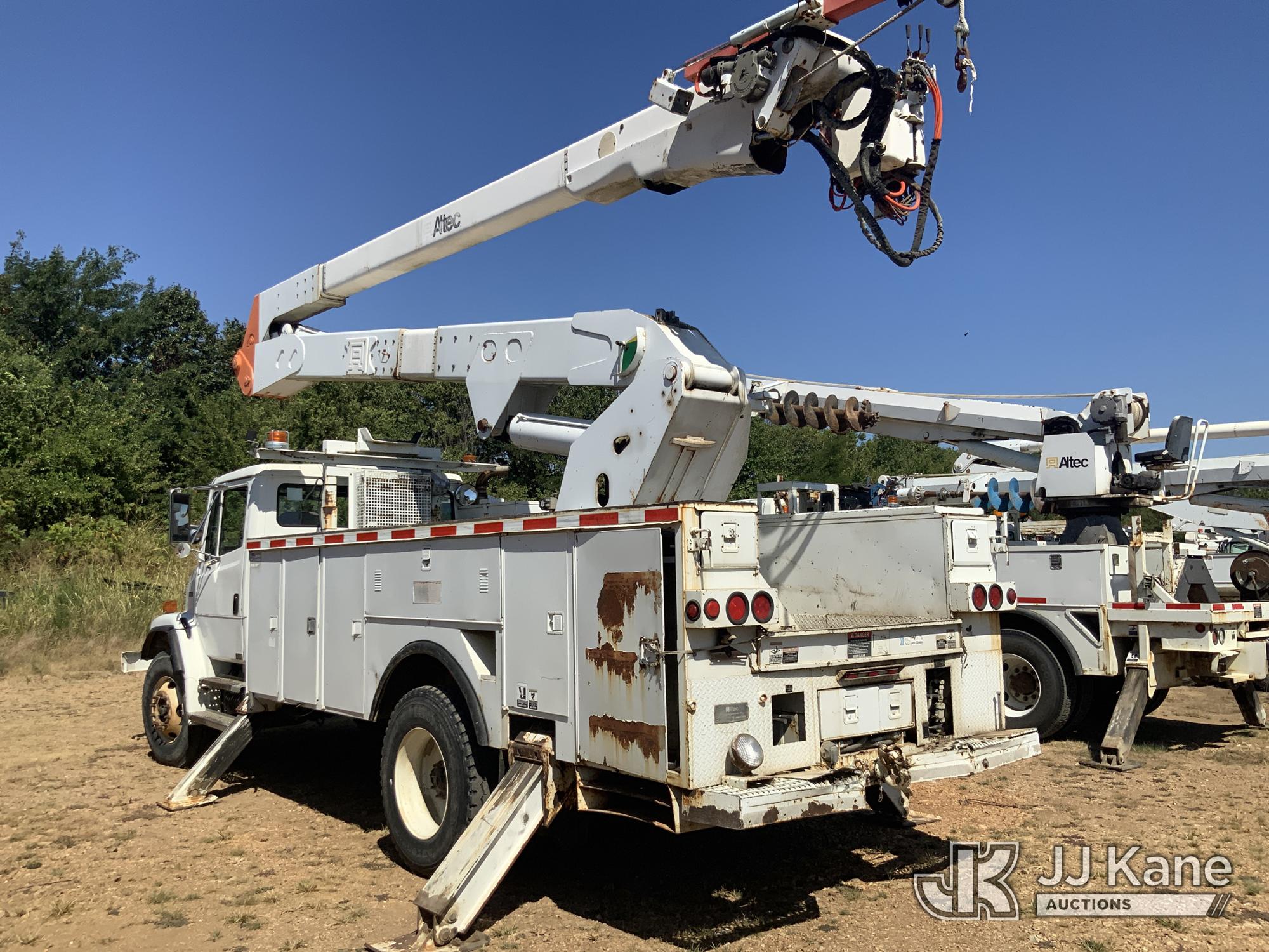2003 Freightliner FL80