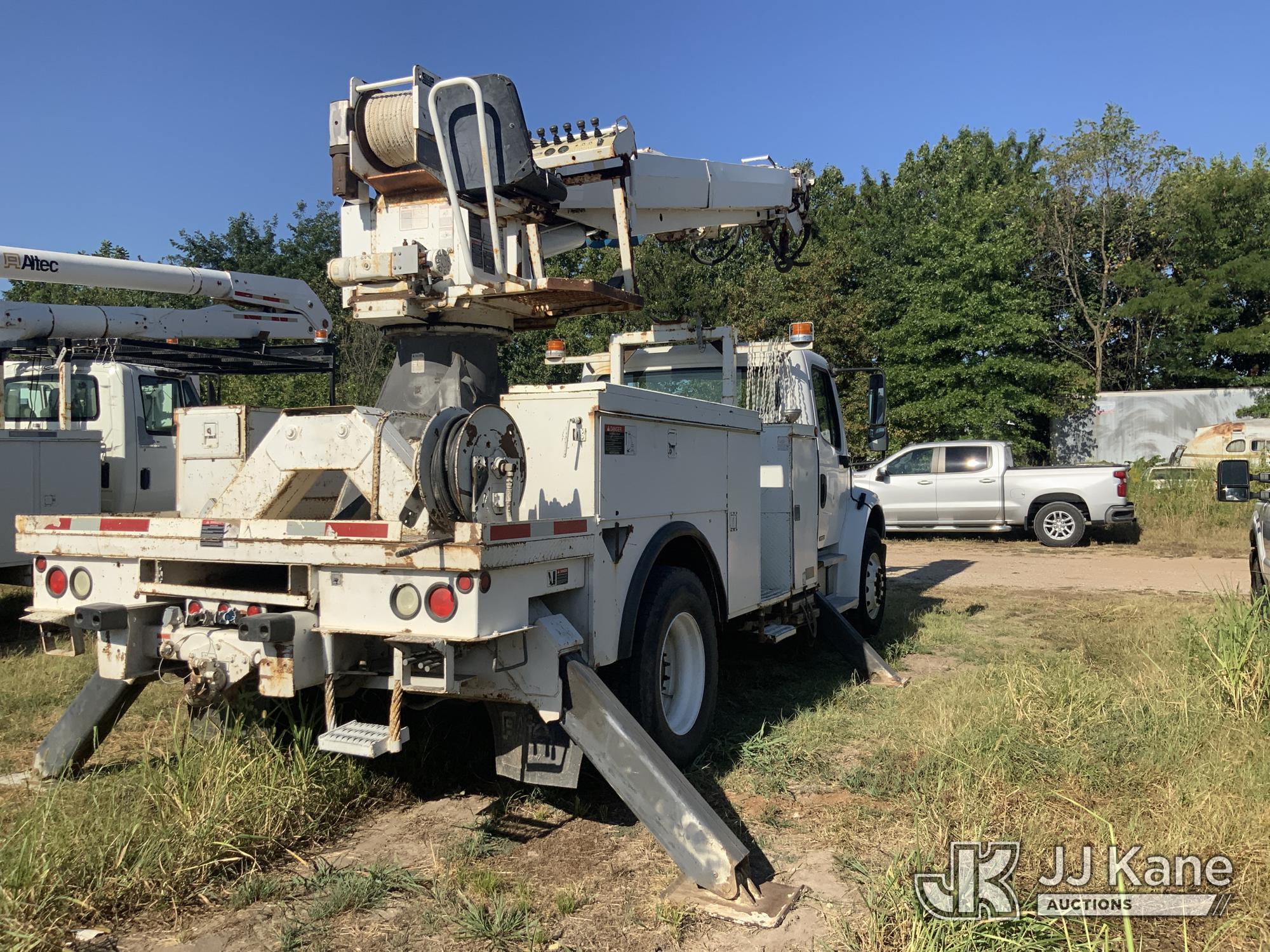 2004 Freightliner M2 106 MEDIUM DUTY