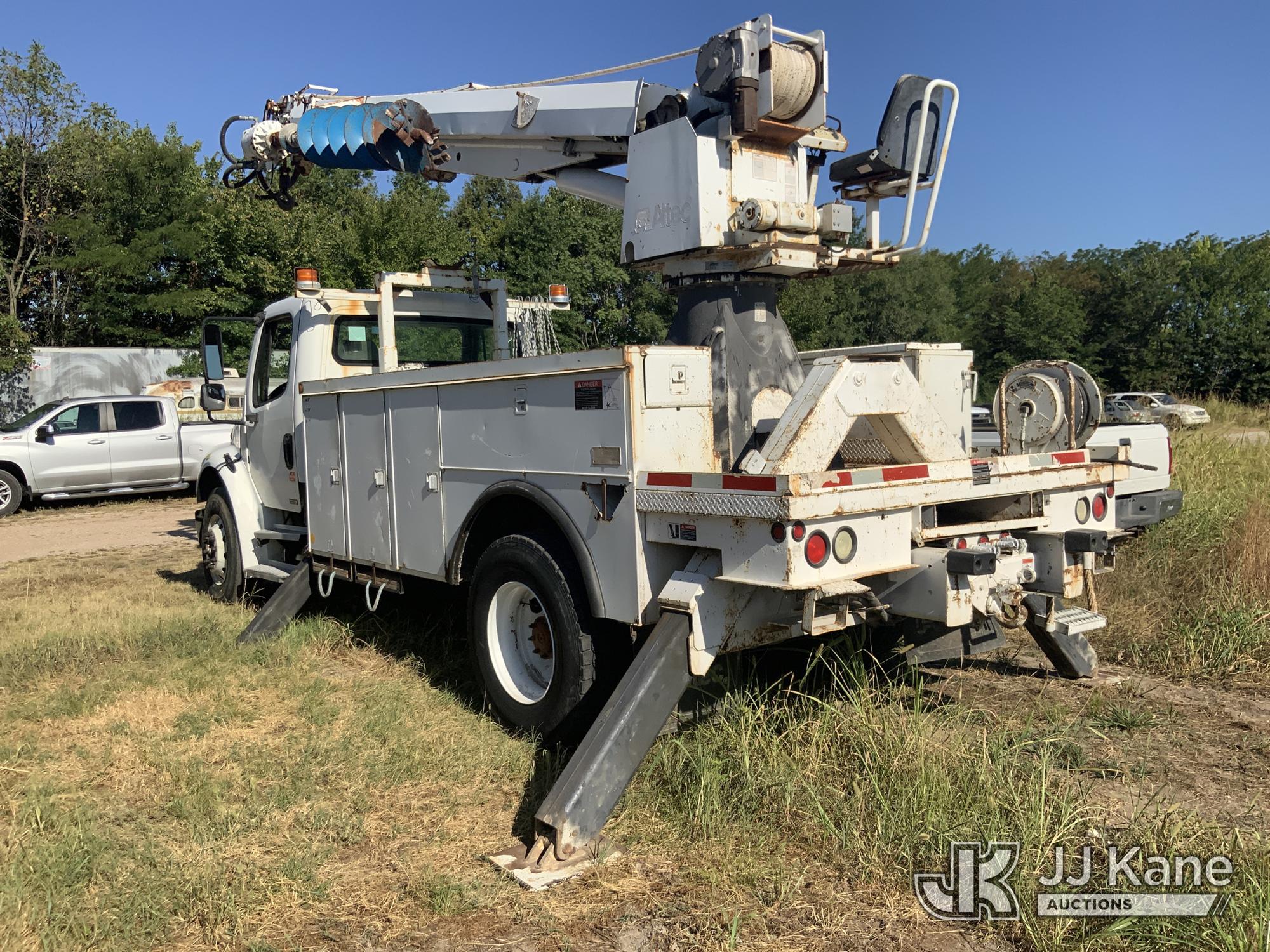 2004 Freightliner M2 106 MEDIUM DUTY