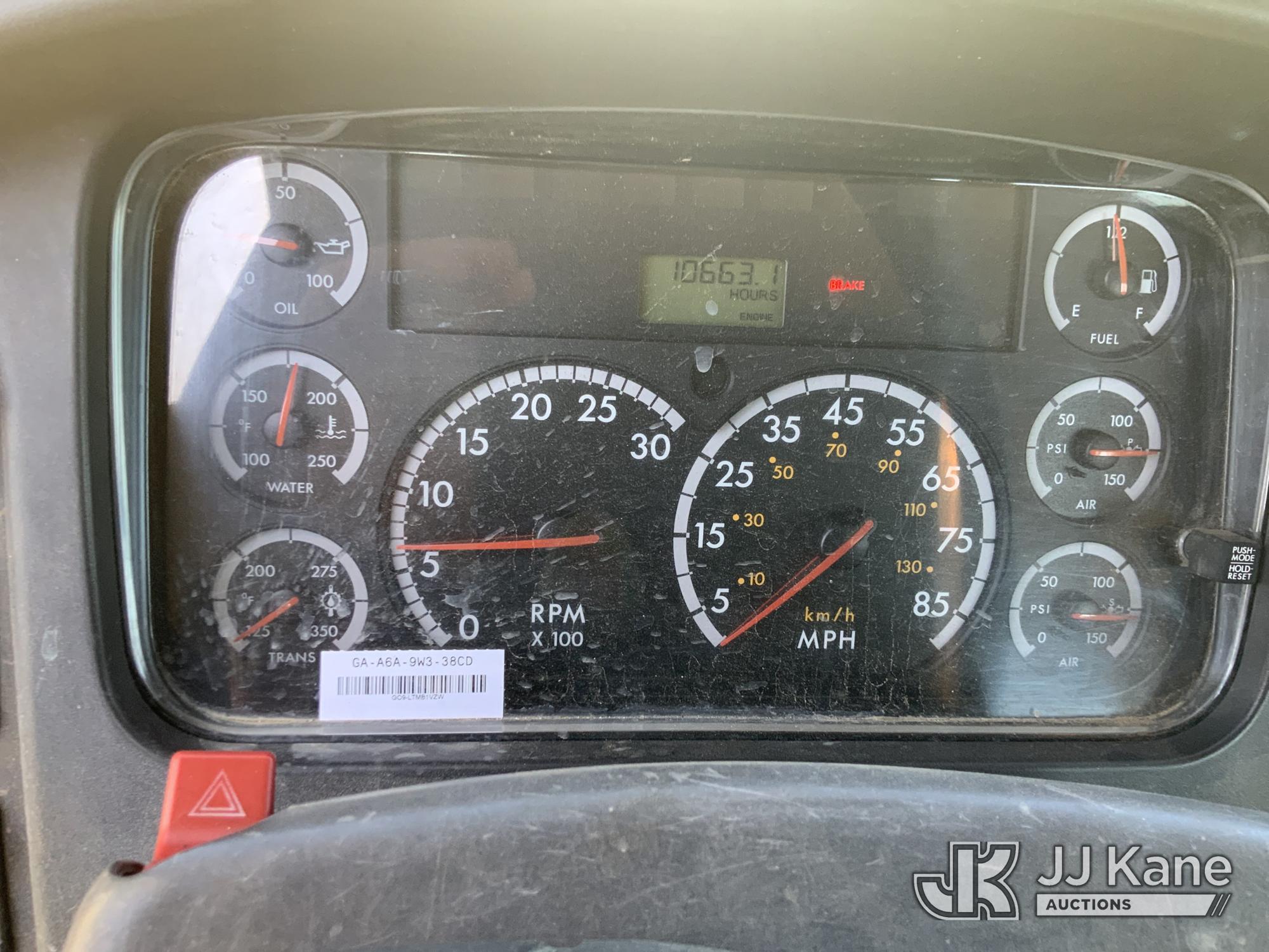 2004 Freightliner M2 106 MEDIUM DUTY