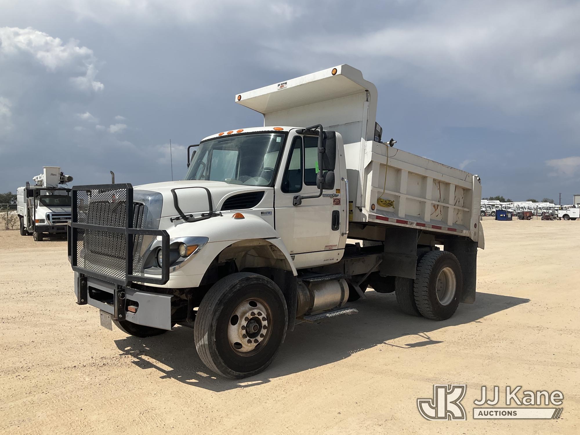 Photo of 2013 International 7500
