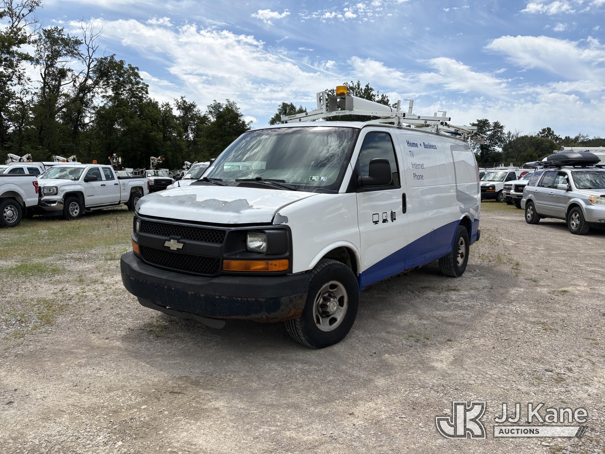 Photo of 2010 Chevrolet Express G2500