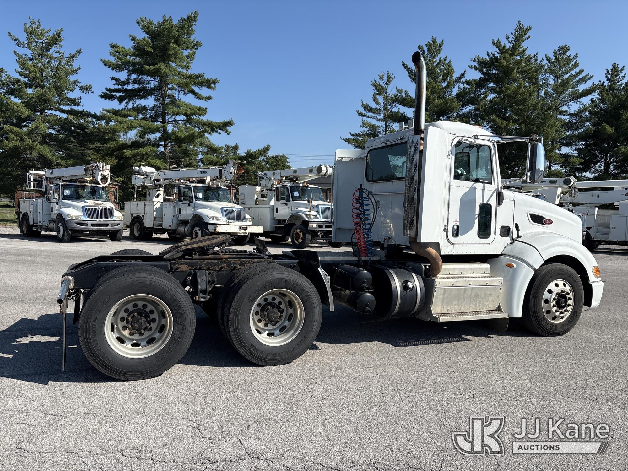 2012 Peterbilt 386