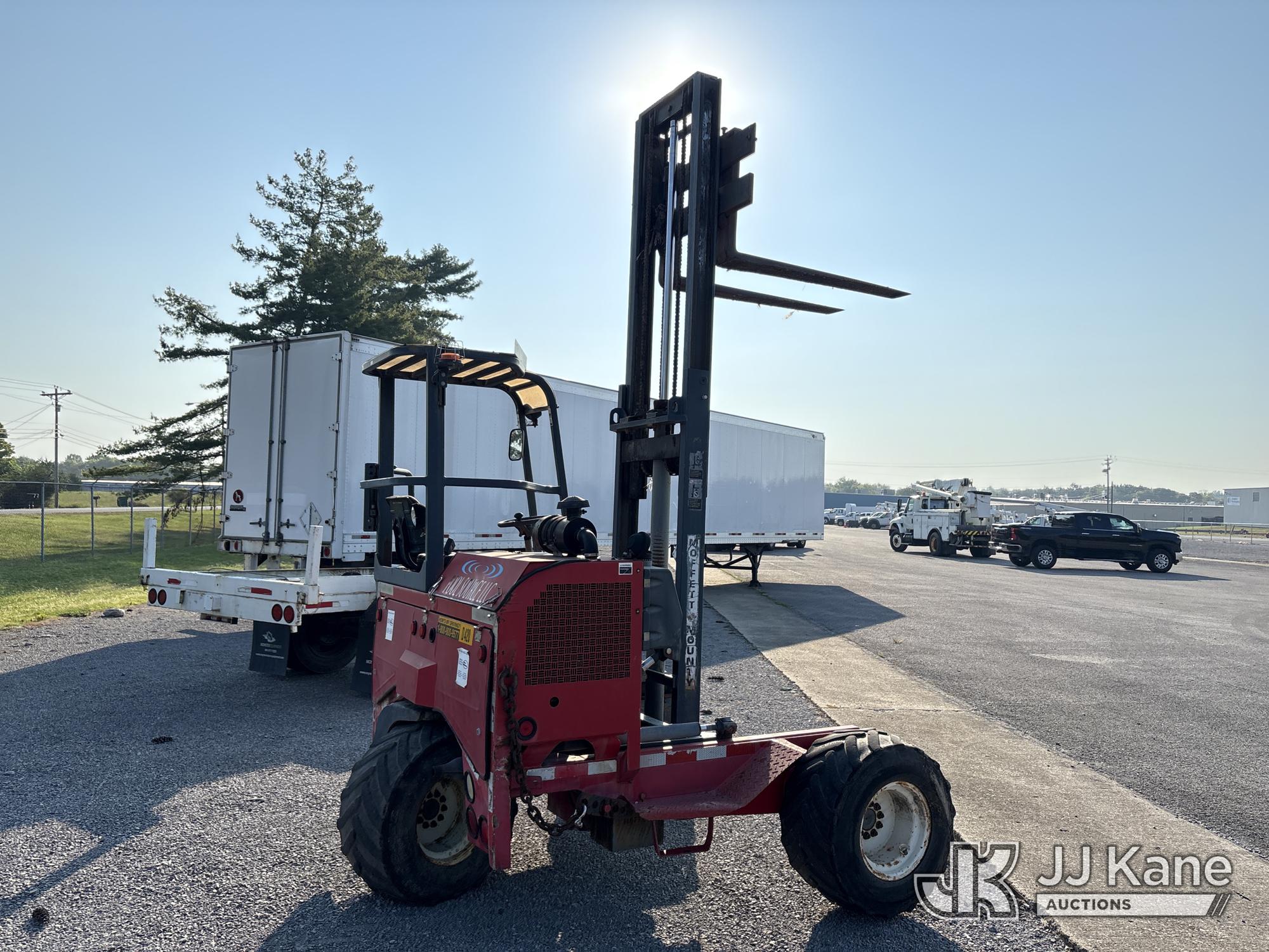 2003 Moffett M5500