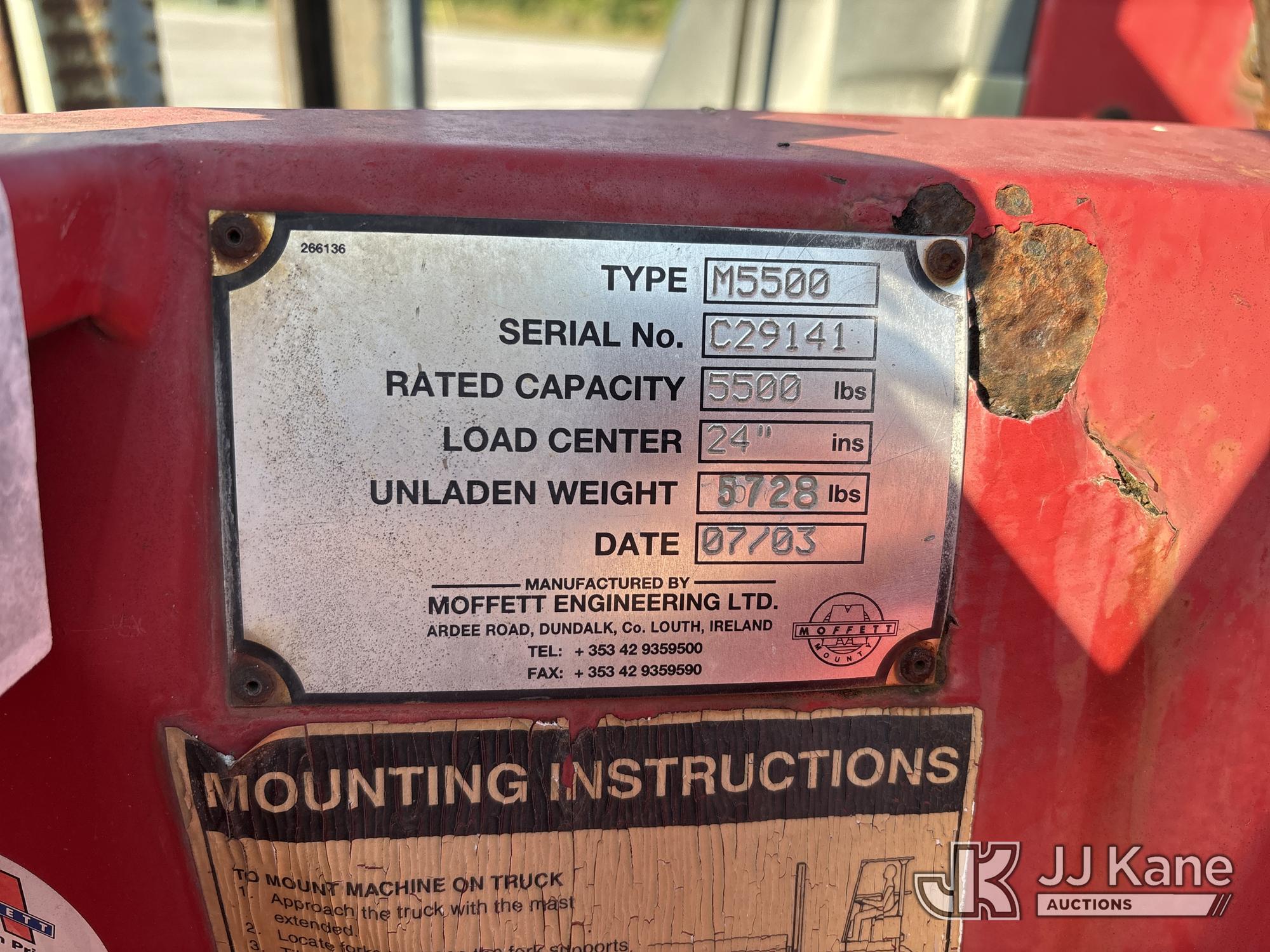 2003 Moffett M5500