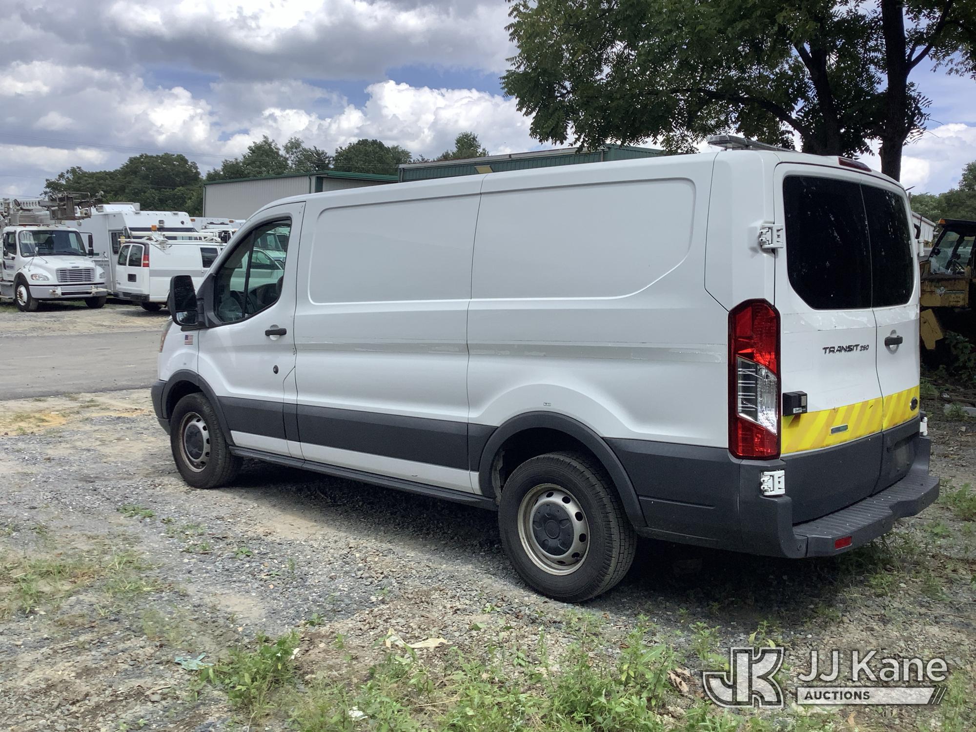 2017 Ford TRANSIT