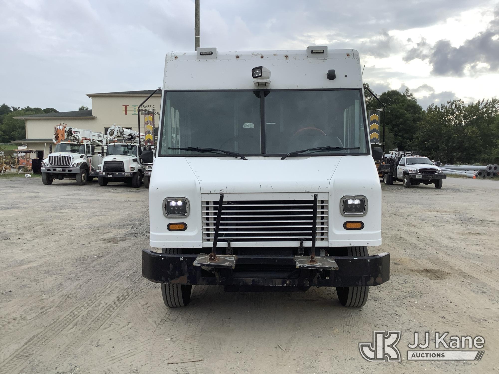 2014 Freightliner MT55 Chassis