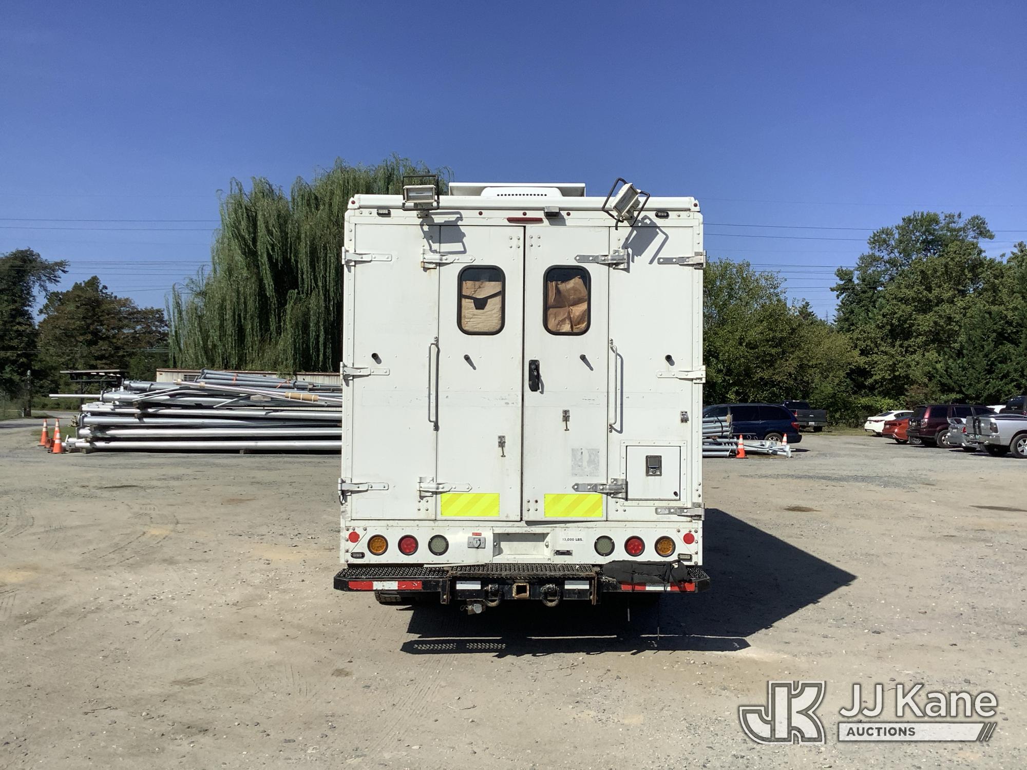 2014 Freightliner MT55 Chassis