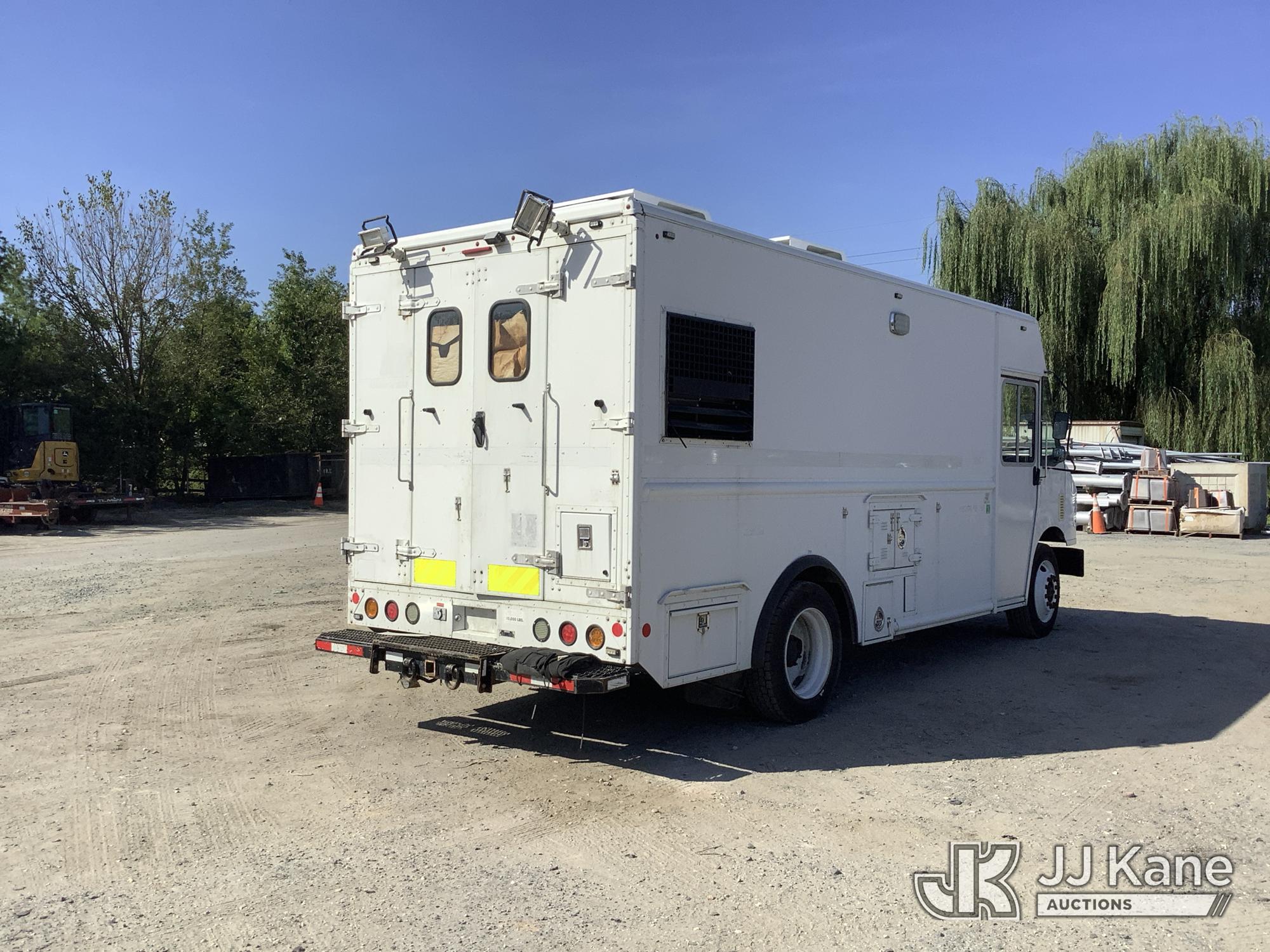 2014 Freightliner MT55 Chassis