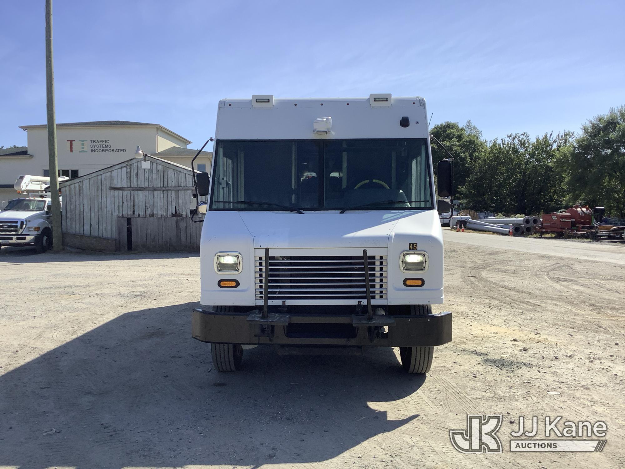 2014 Freightliner MT55 Chassis
