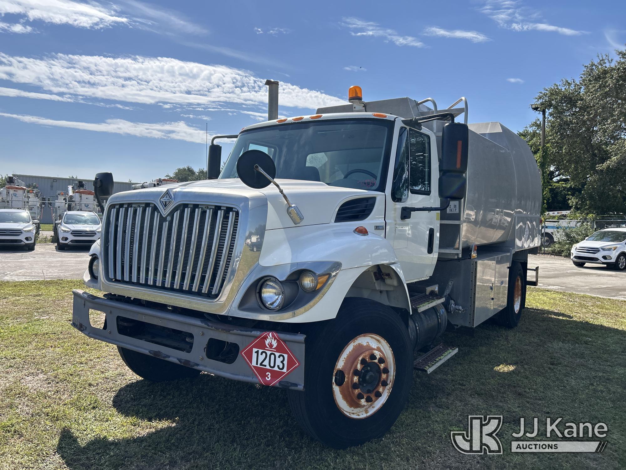 Photo of 2009 International 7300