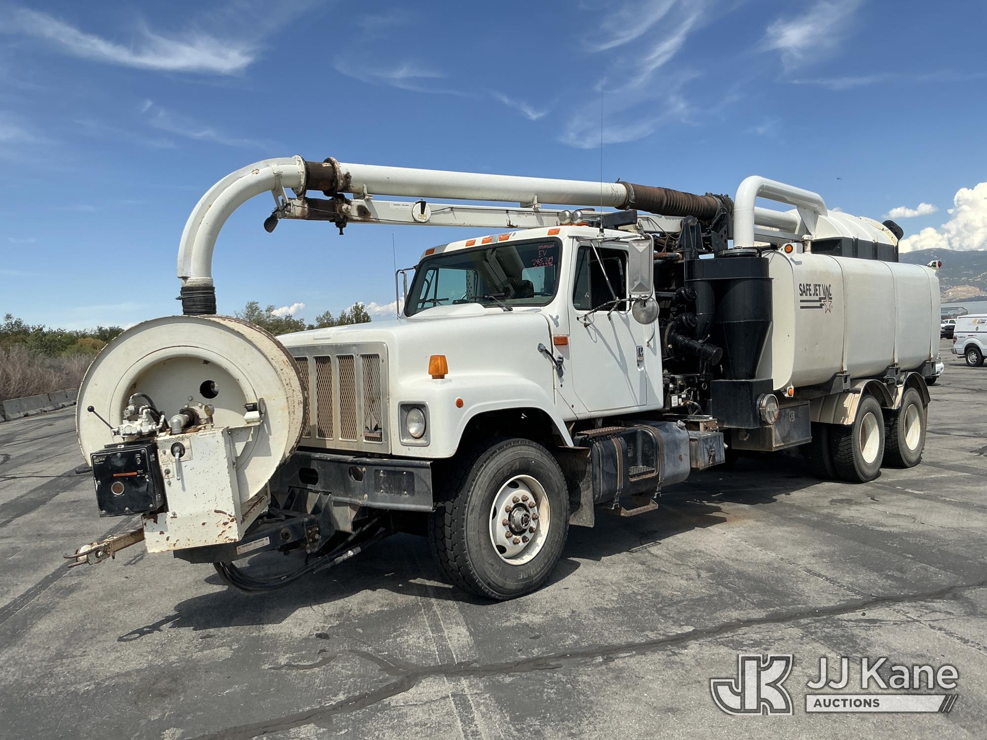 2000 International 2574