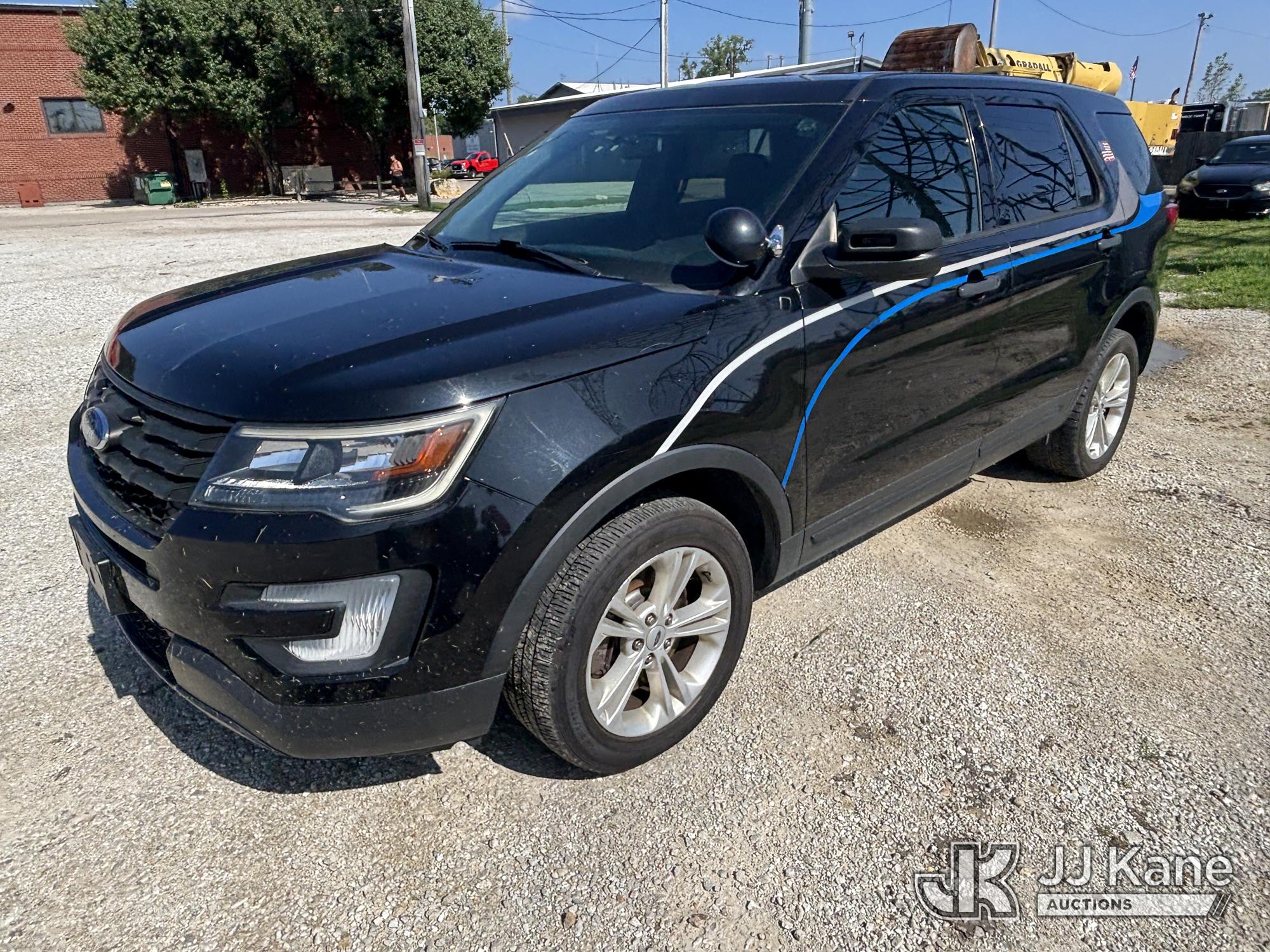 2019 Ford Explorer AWD Police Interceptor 4-Door Sport Utility Vehicle, Municipal Owned & Maintained