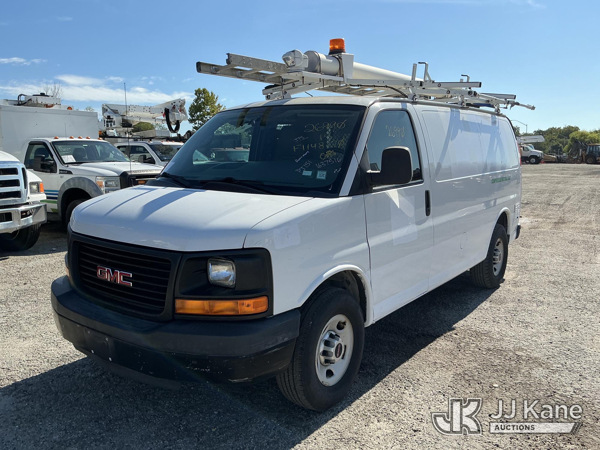 Photo of 2015 GMC Savana G3500