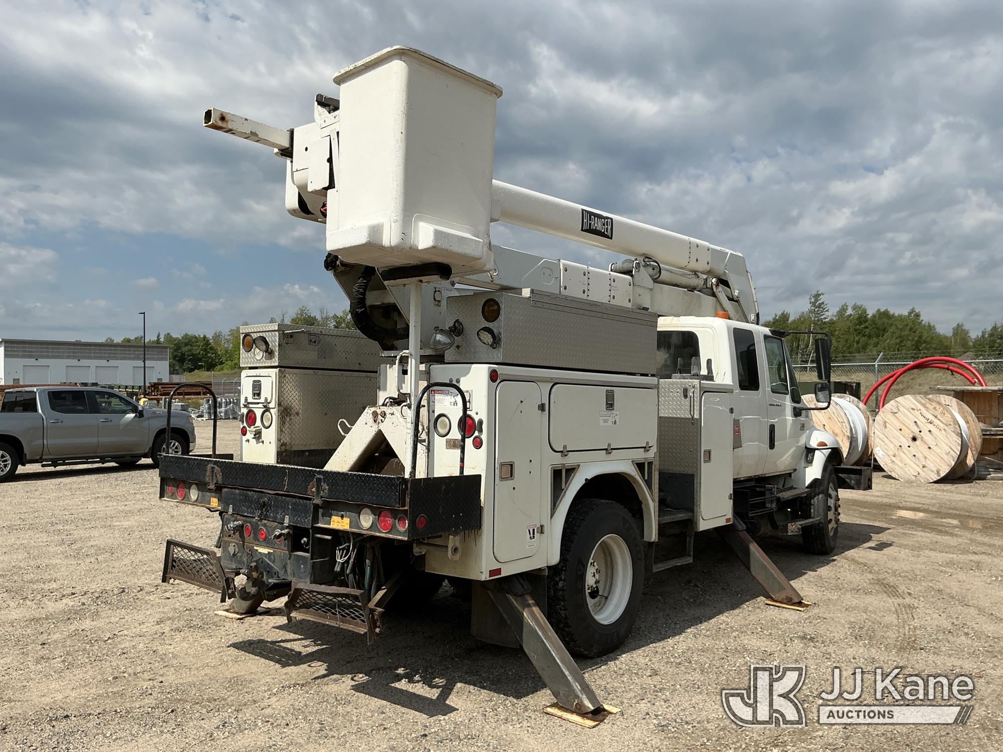2003 International 4400