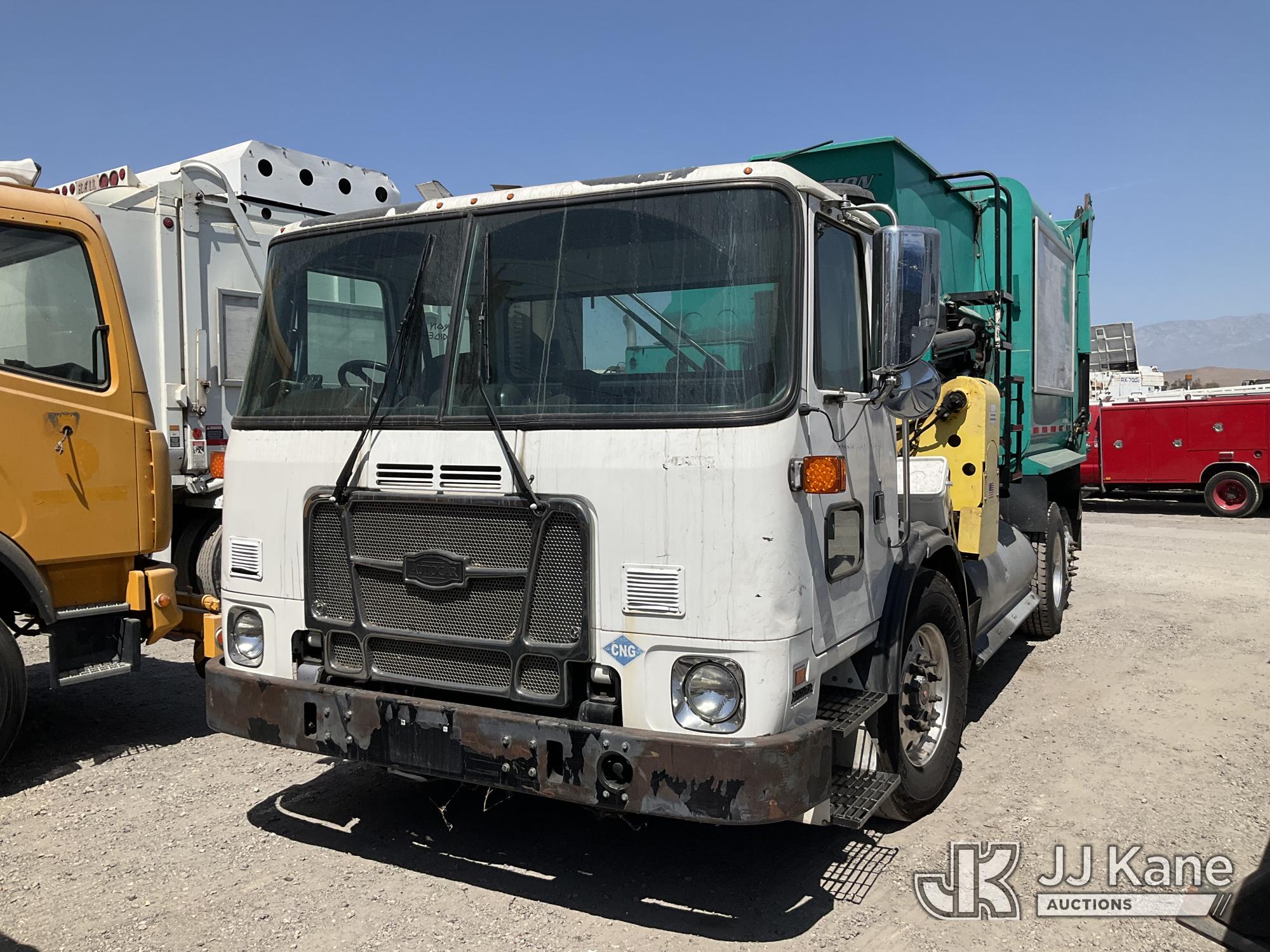 2016 Autocar Xpeditor Trash Truck