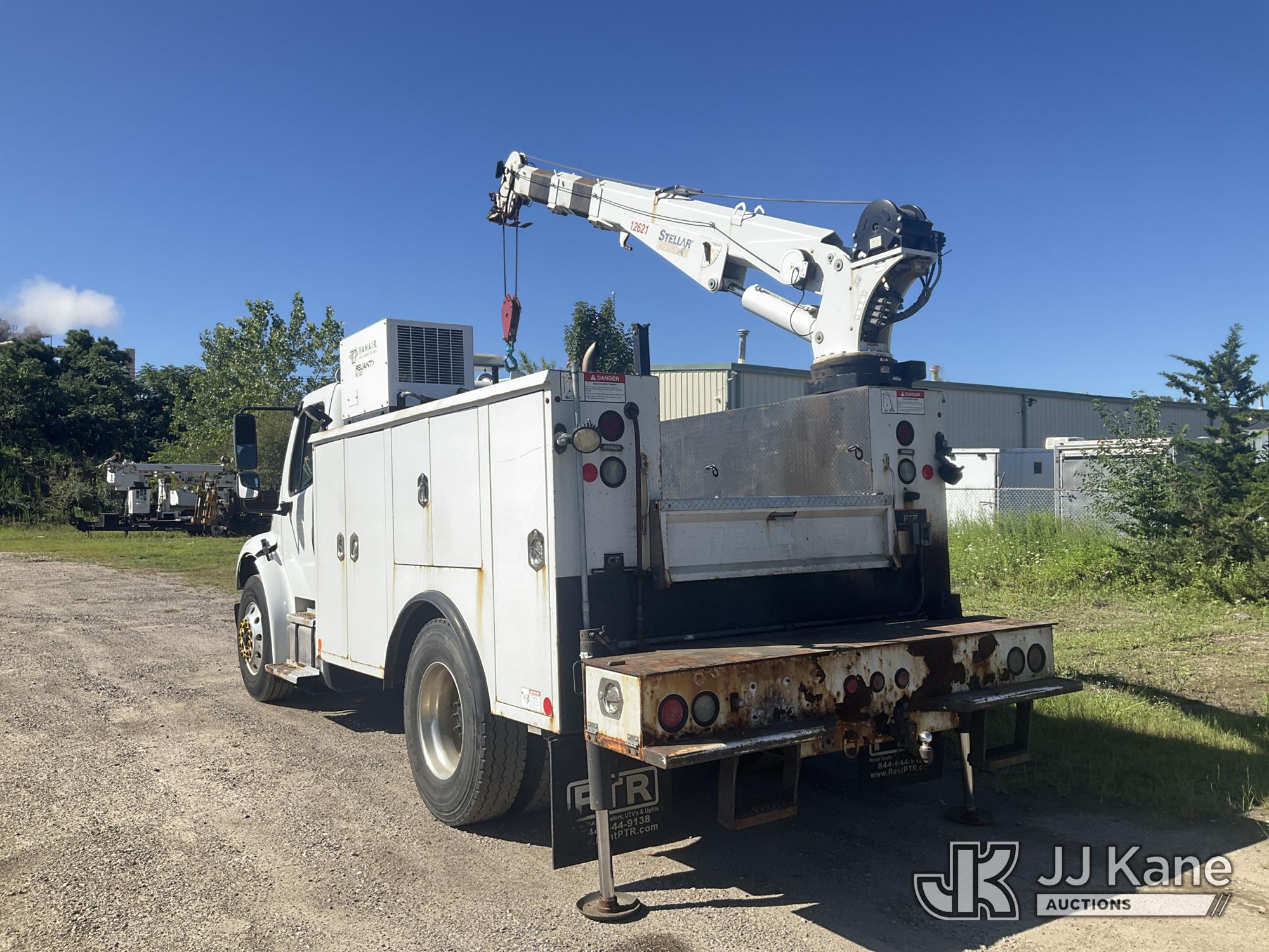 2018 Freightliner M2 106
