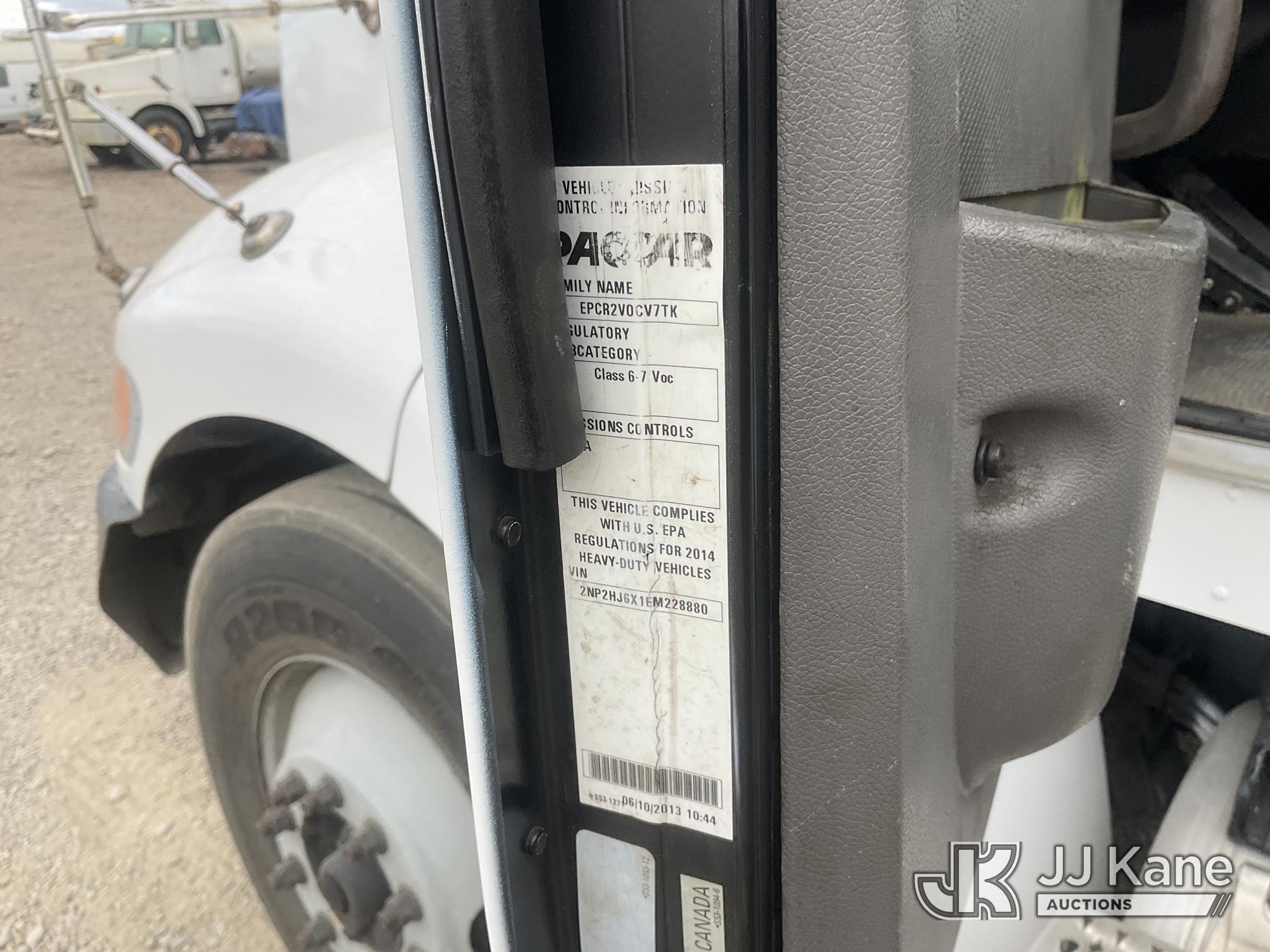 2014 Peterbilt 337