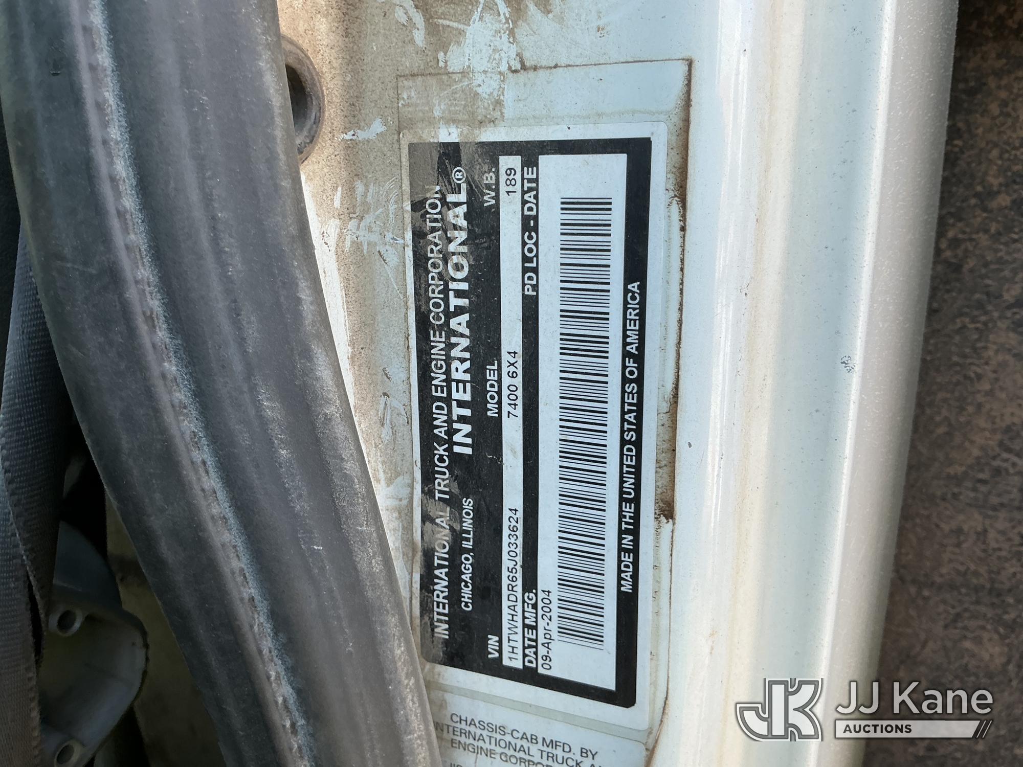 2005 International 7400