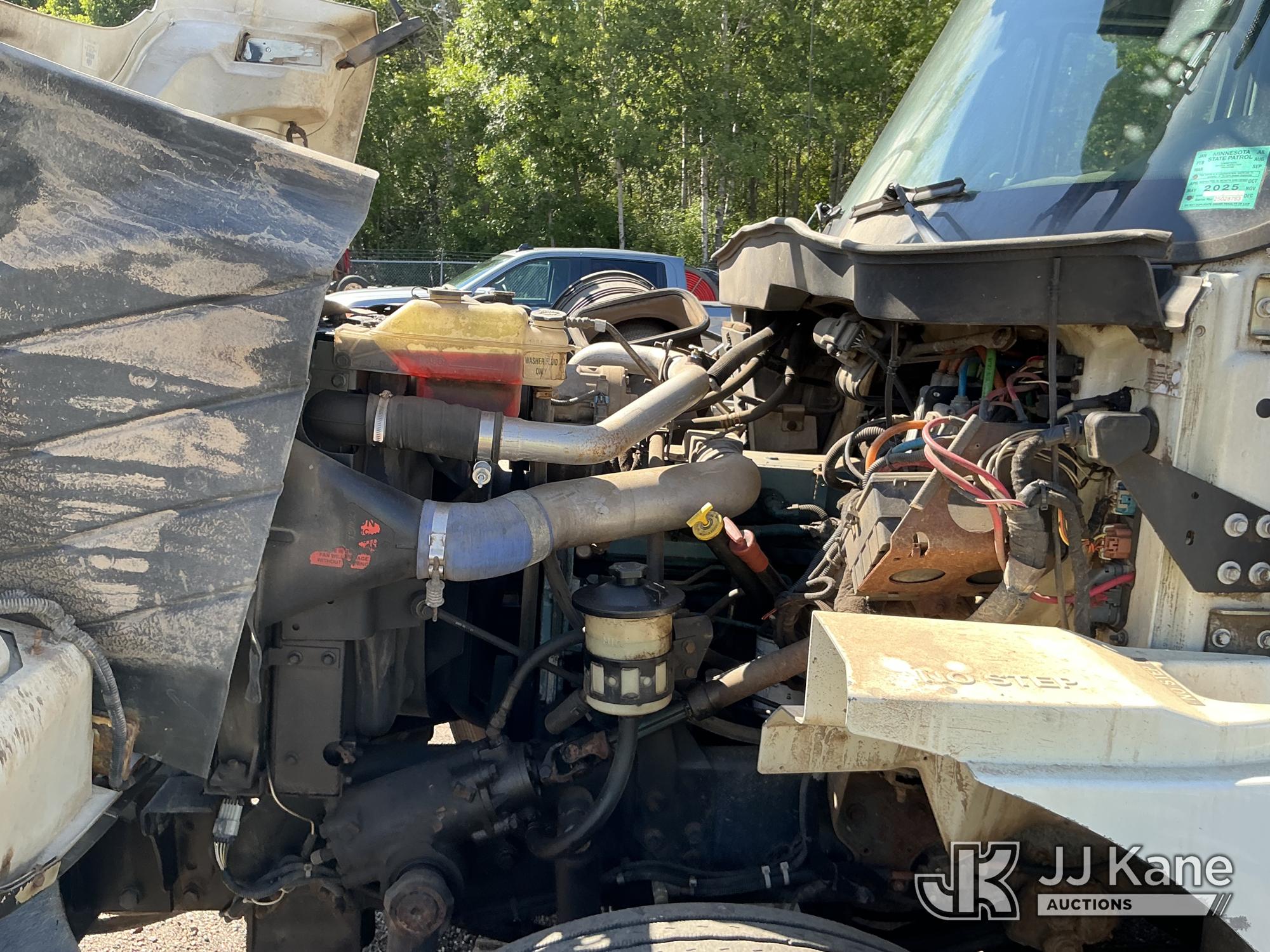 2005 International 7400