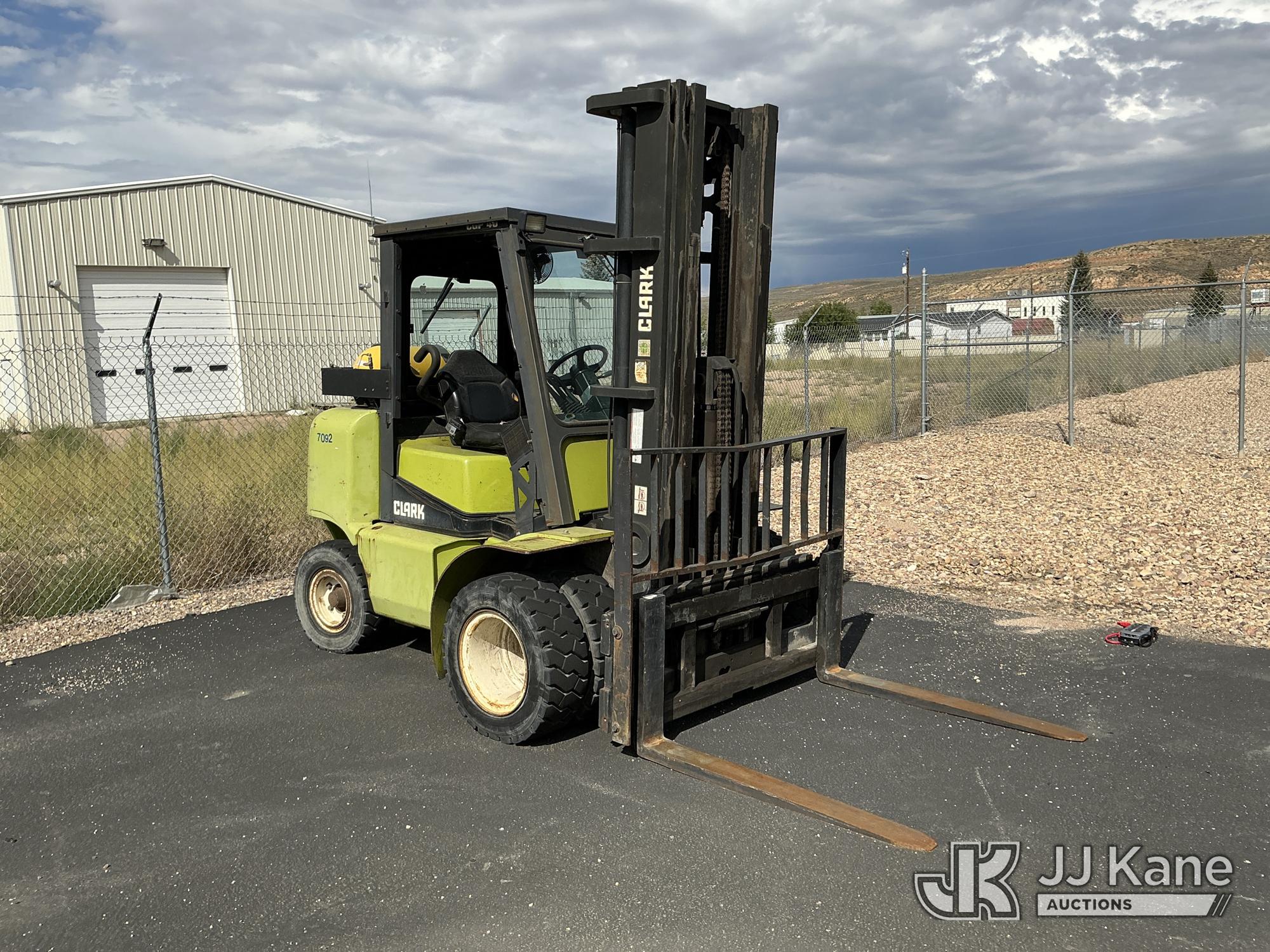 1998 Clark CGP40