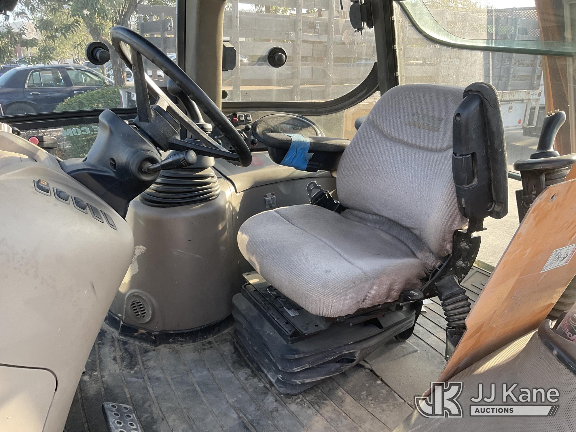 2014 Case 580N 4X4